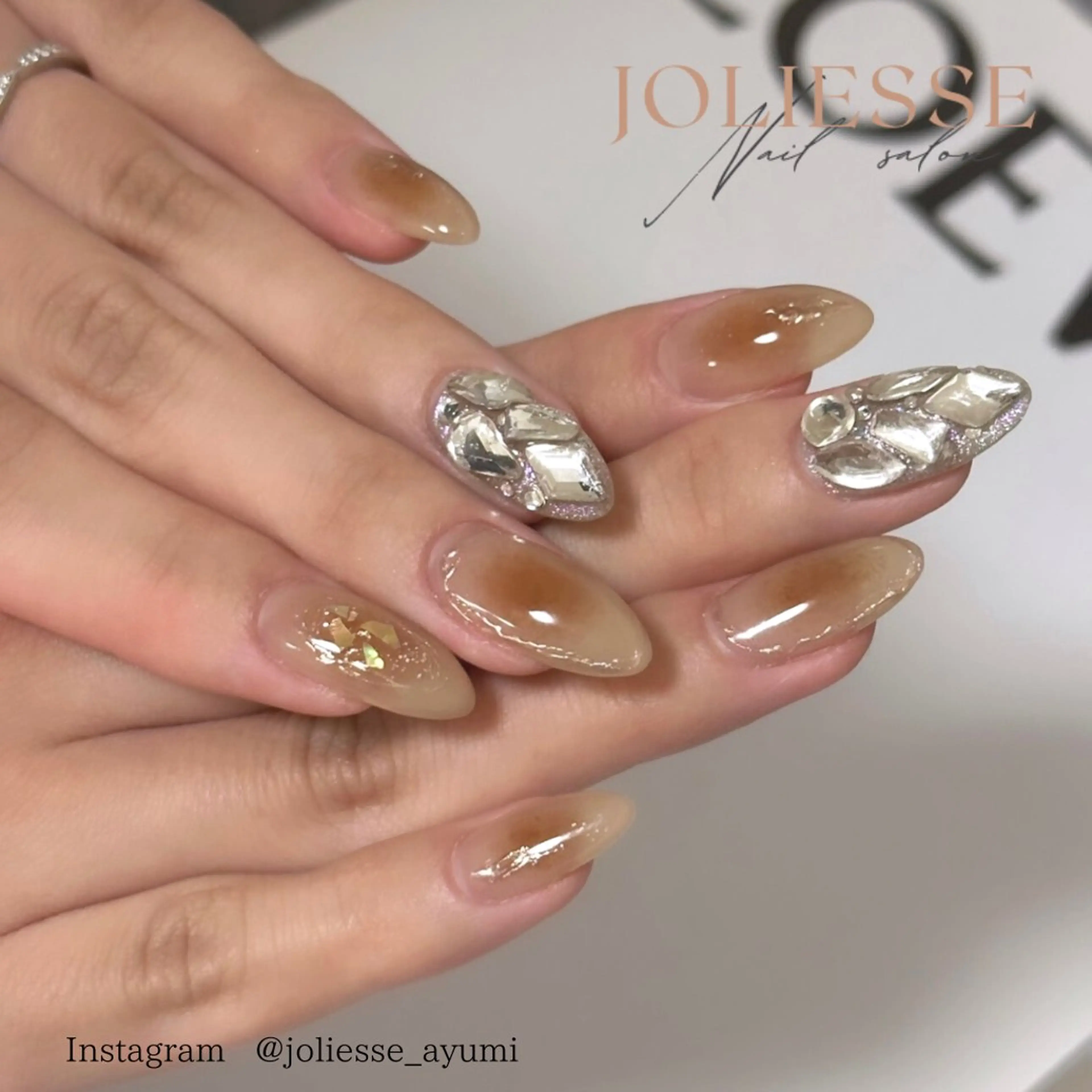 ネイル チークネイル ハンドネイル JOLIESSE Ayumiのネイルデザイン