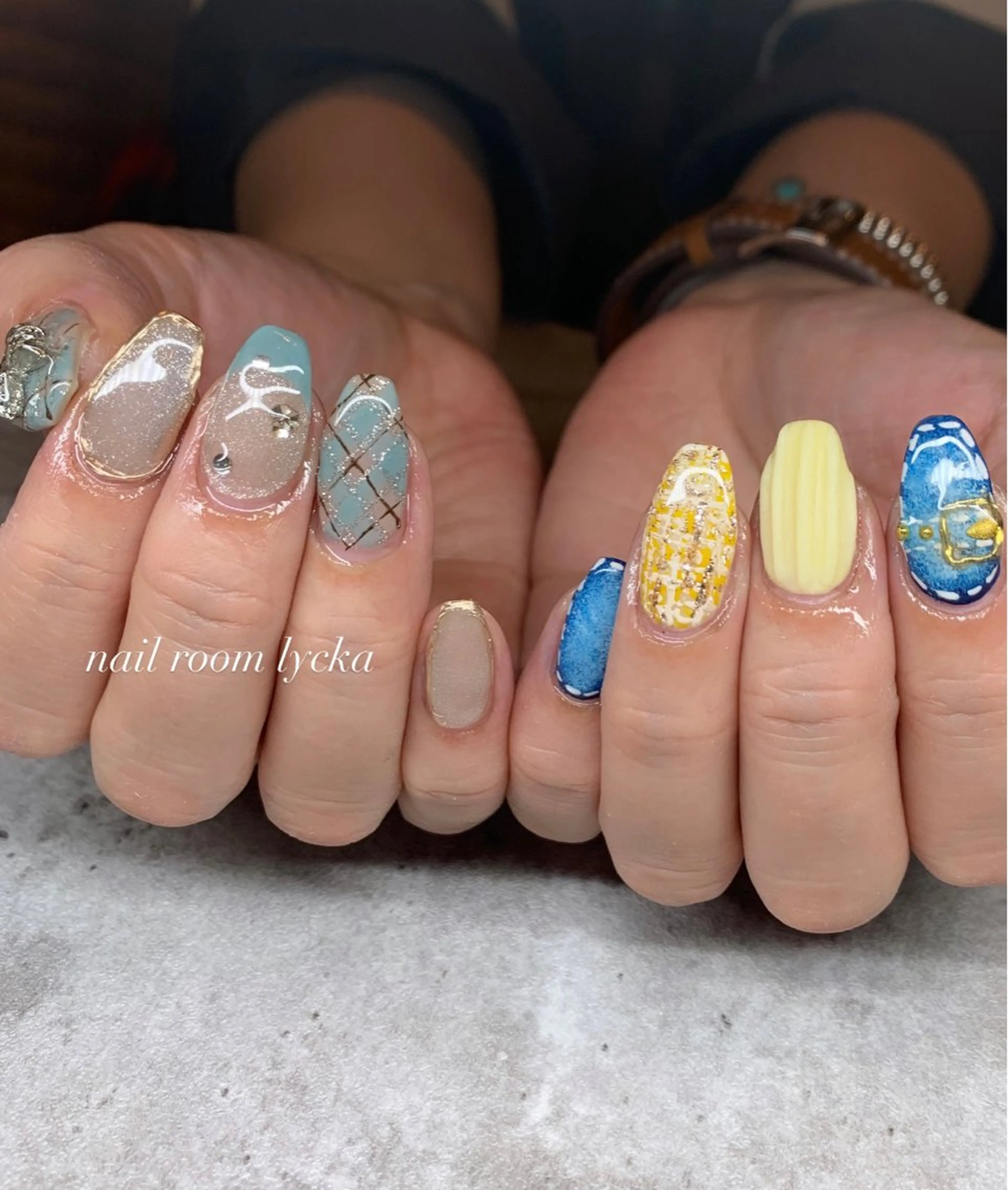 ネイル ﾈｲﾙﾙｰﾑﾘｯｶ 𝐦𝐚𝐲𝐮のネイルデザイン