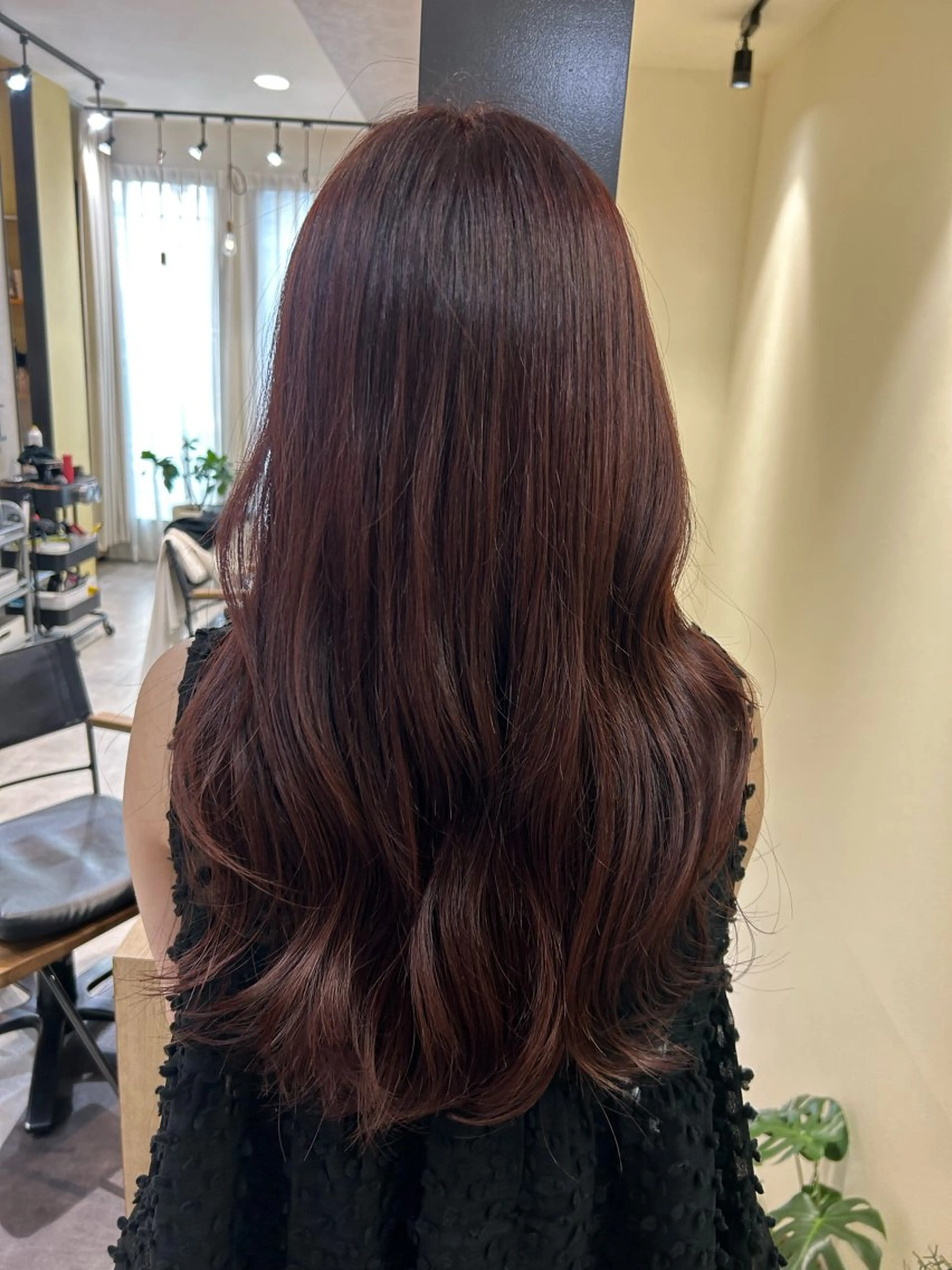 ロング カラー ブリーチ ブラウンカラー ブリーチなしカラー レッドカラー レッドブラウン hub hair レイヤー/透明感のヘアスタイル