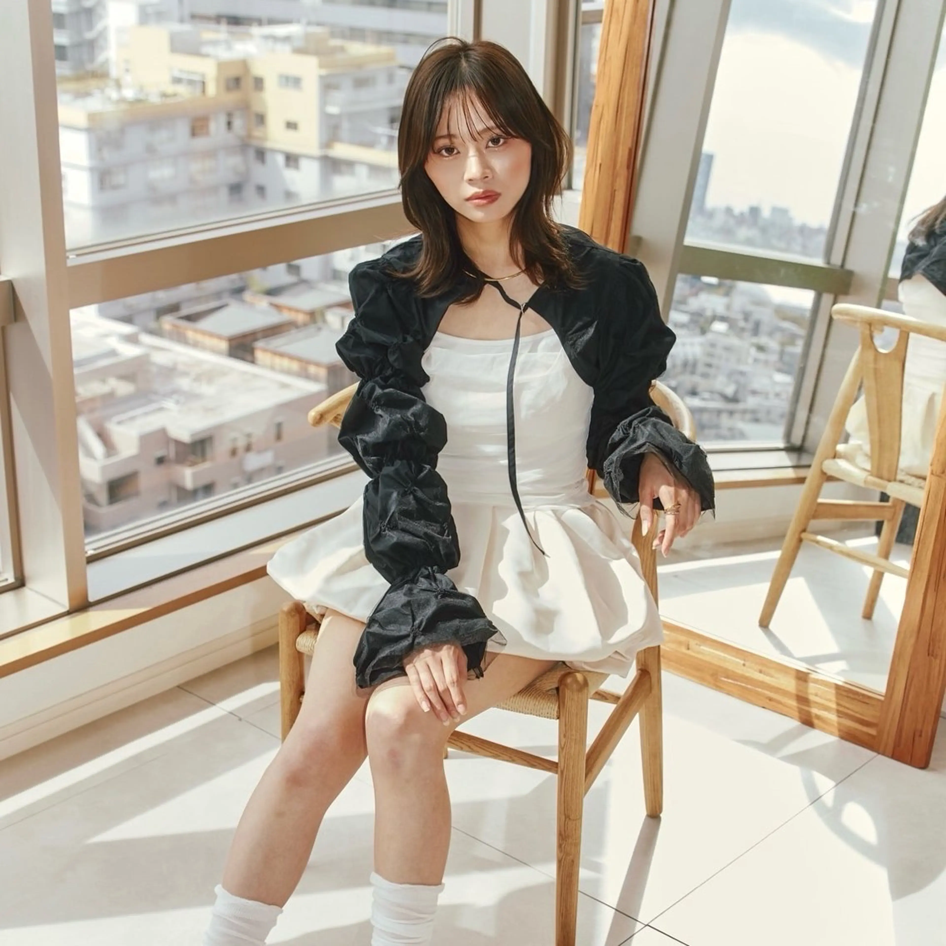 ミディアム カラー ヘアアレンジ カット ヘアカラー レイヤーカット/ボブ 似合わせ/透明感カラのヘアスタイル