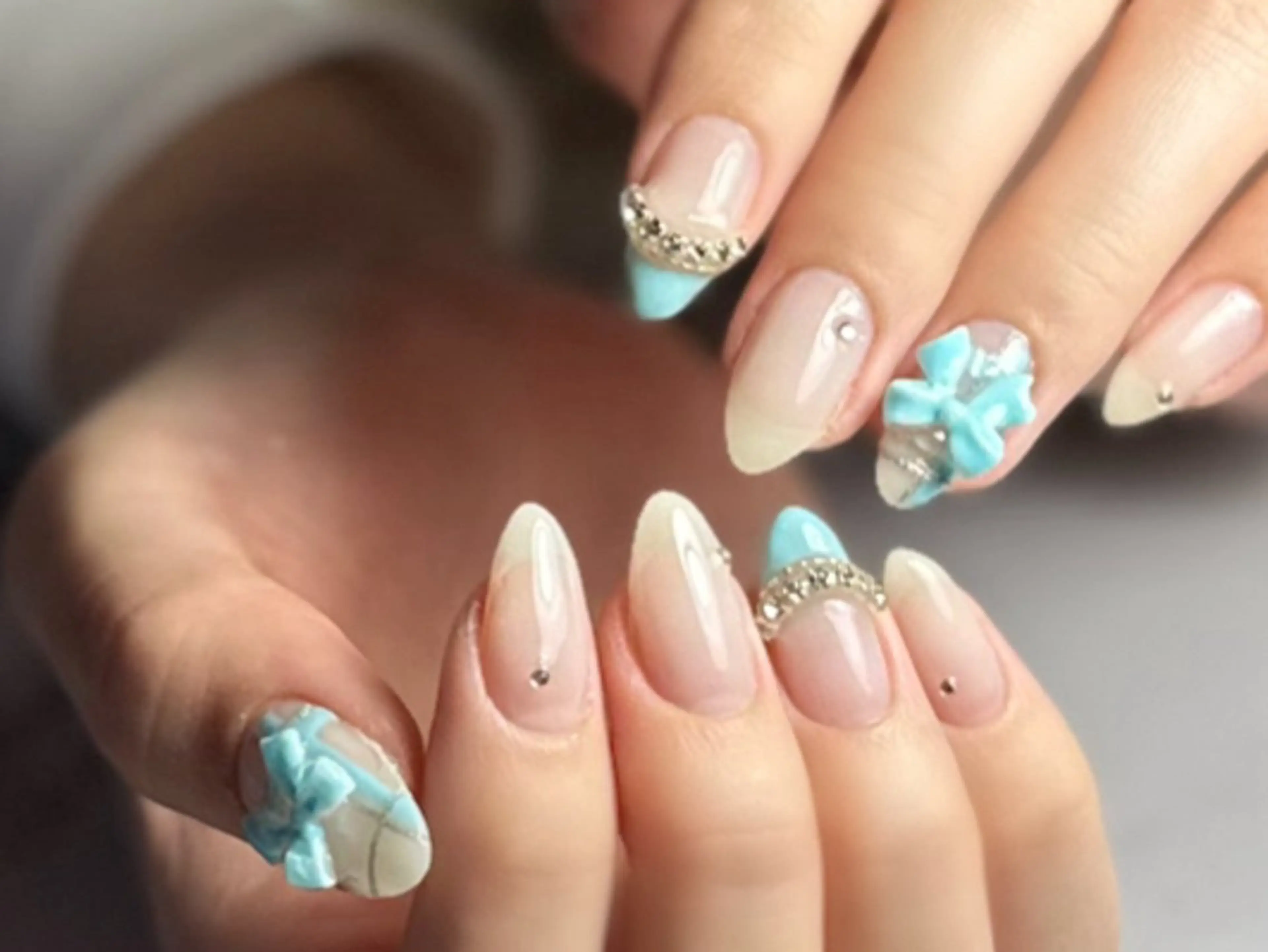 ネイル 新山 聖のネイルデザイン