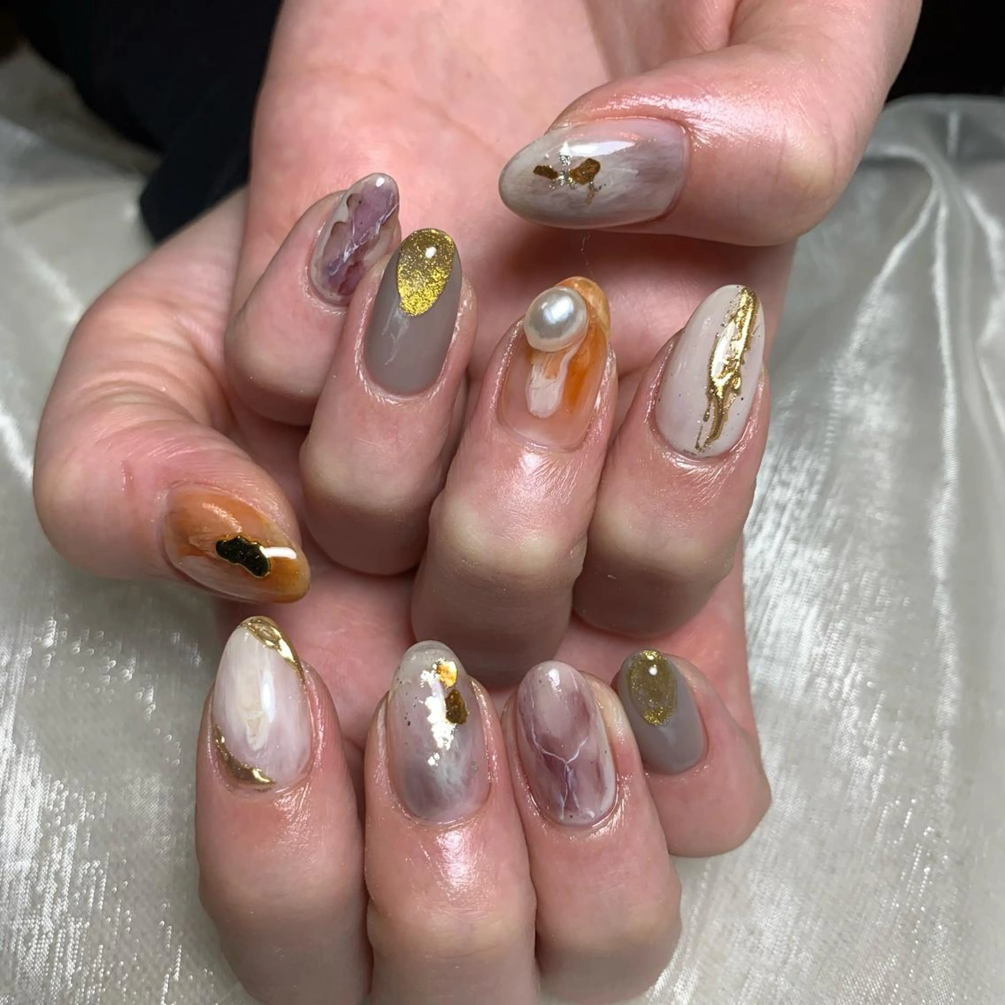 ネイル ハンドネイル repos~ルポ~所属・里見 麗のネイルデザイン