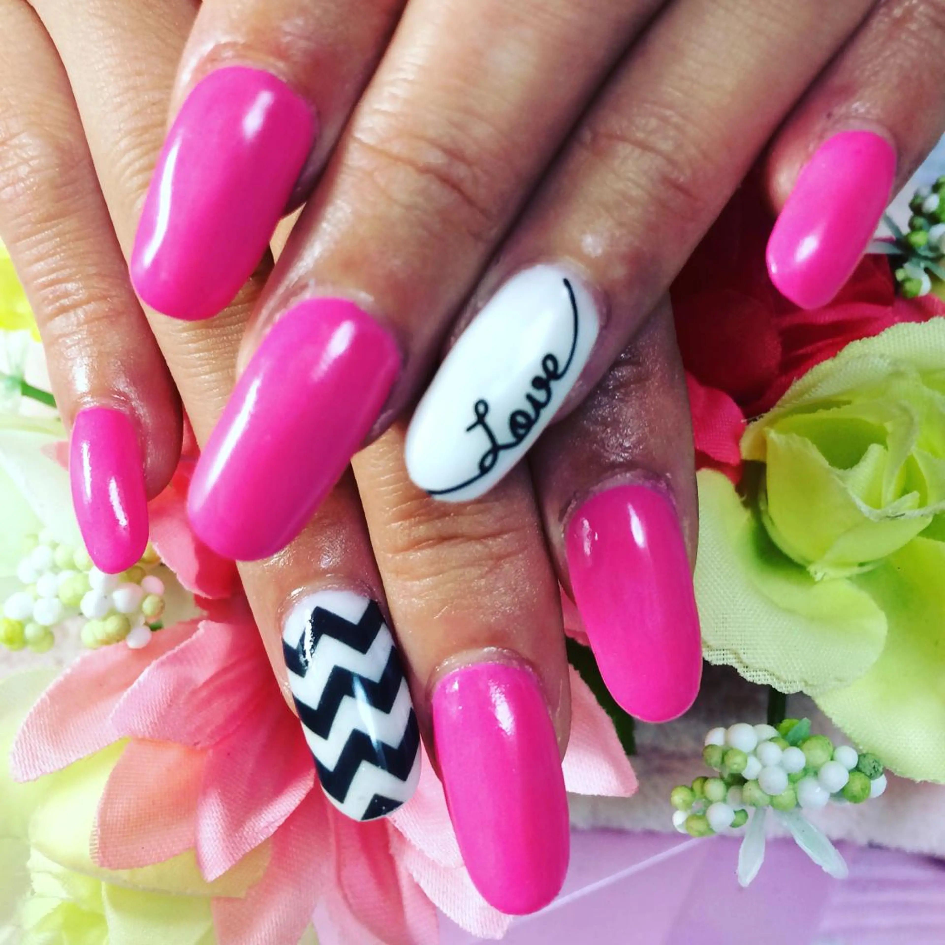 ネイル スカルプネイル cuty nailのネイルデザイン