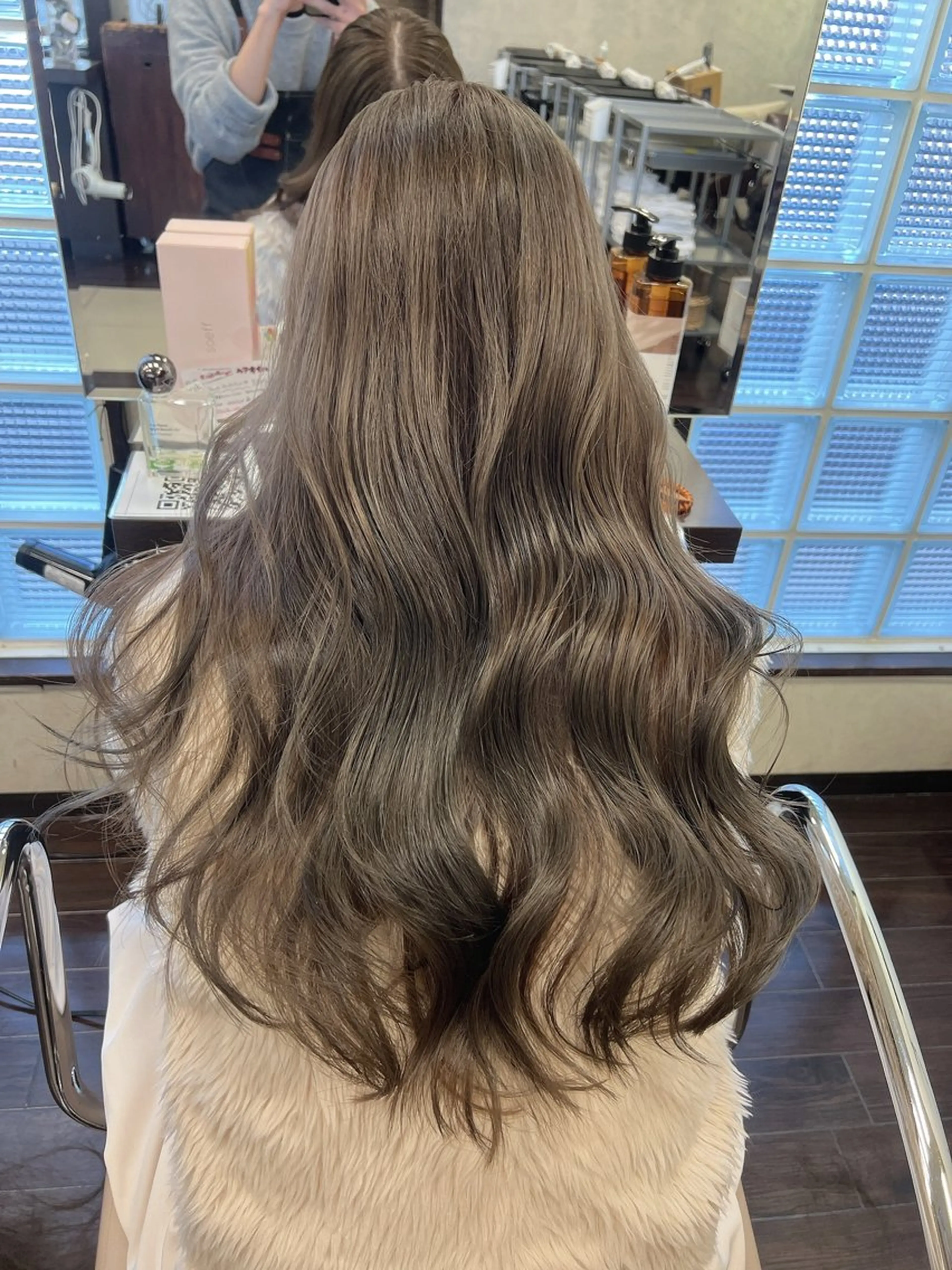 ロング カラー グレージュ オリーブグレージュ オリーブグレー 具志 正太のヘアスタイル