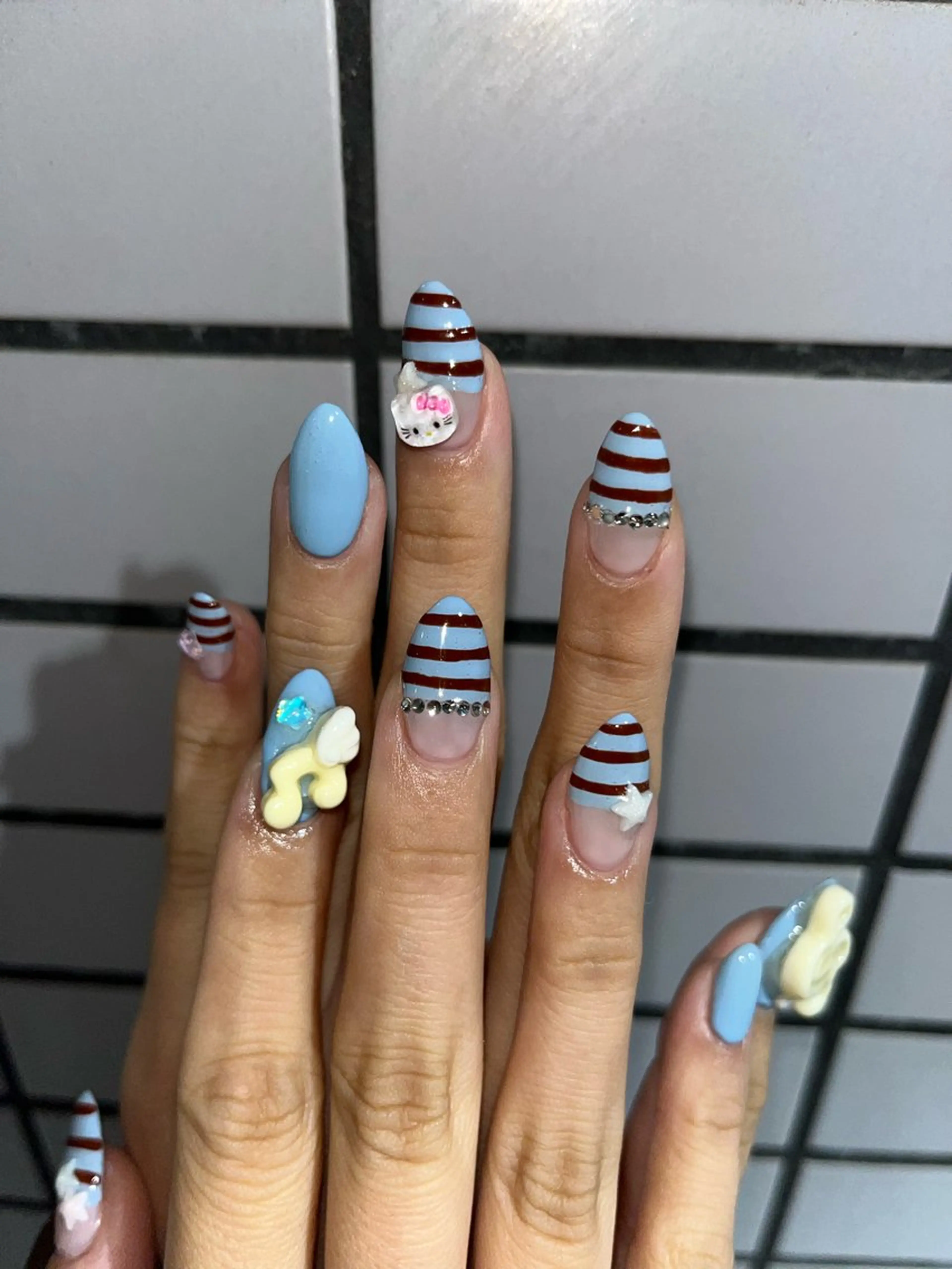 ネイル kanami motelのネイルデザイン