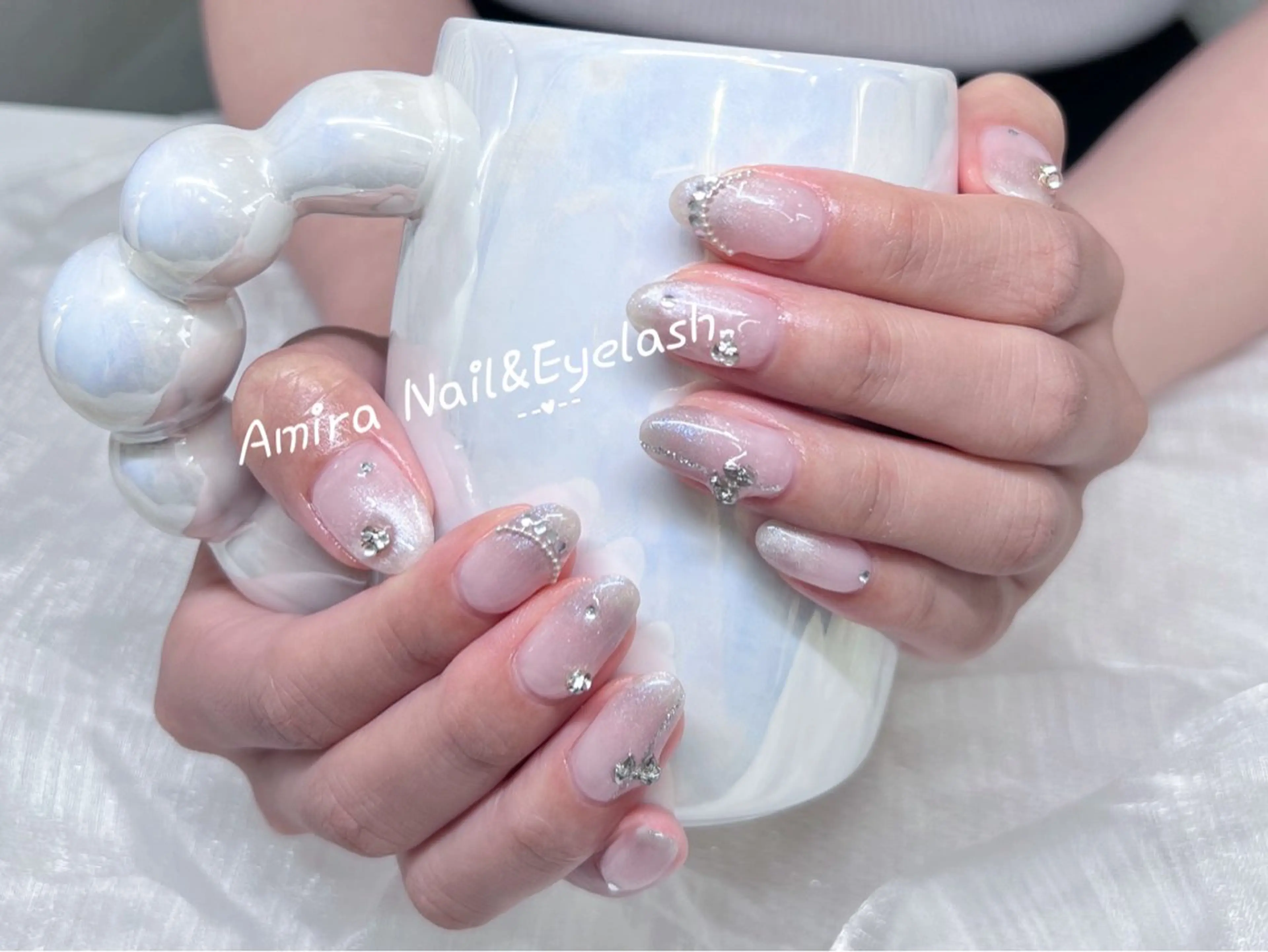 ネイル Amira アイラッシュのマツエク・マツパデザイン