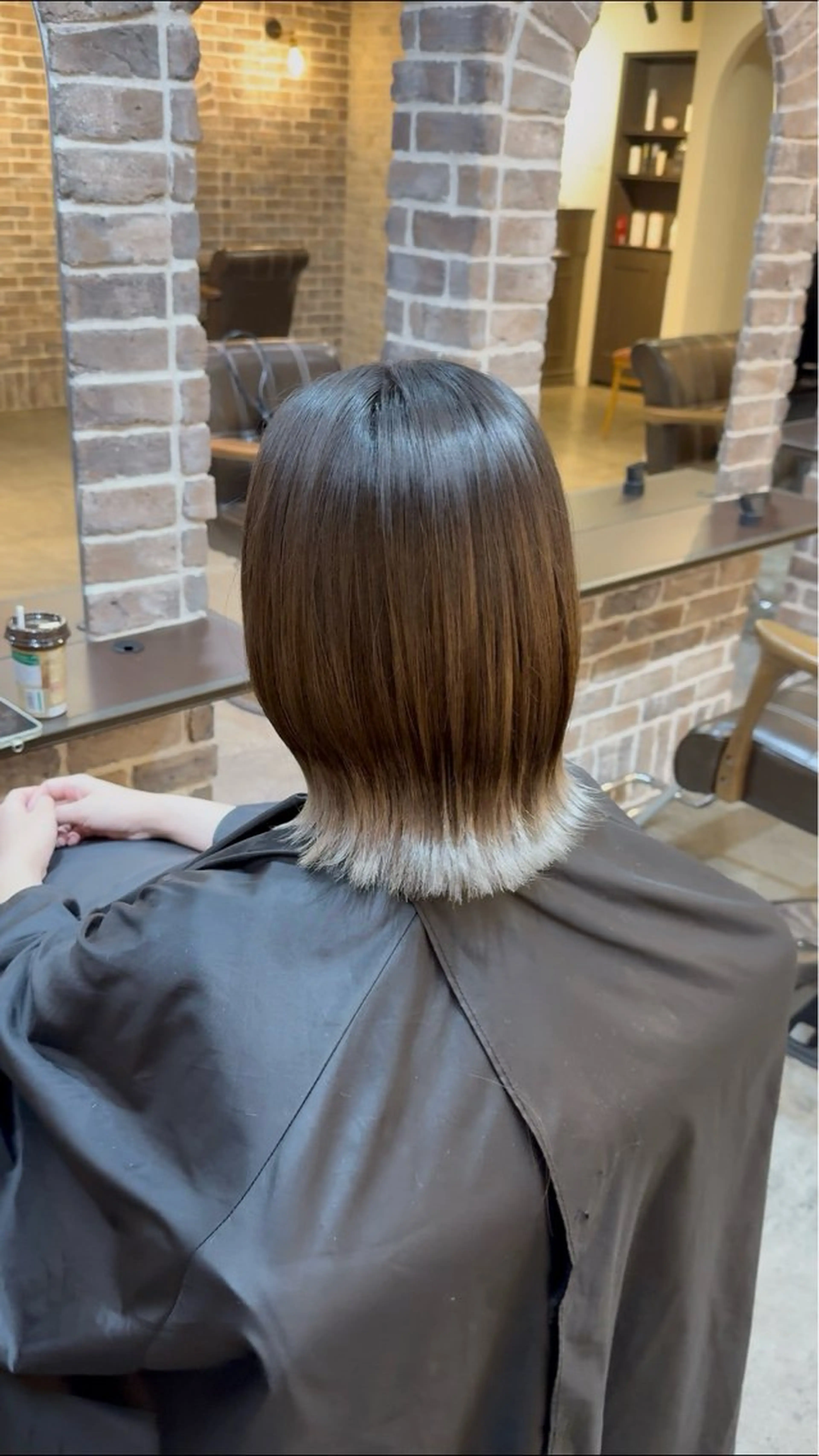 ミディアム カラー ベージュカラー ブリーチ ホワイトベージュ カット ヘアカラー トリートメント 艶カラー/インナー /グラデ/大西小百合のヘアスタイル