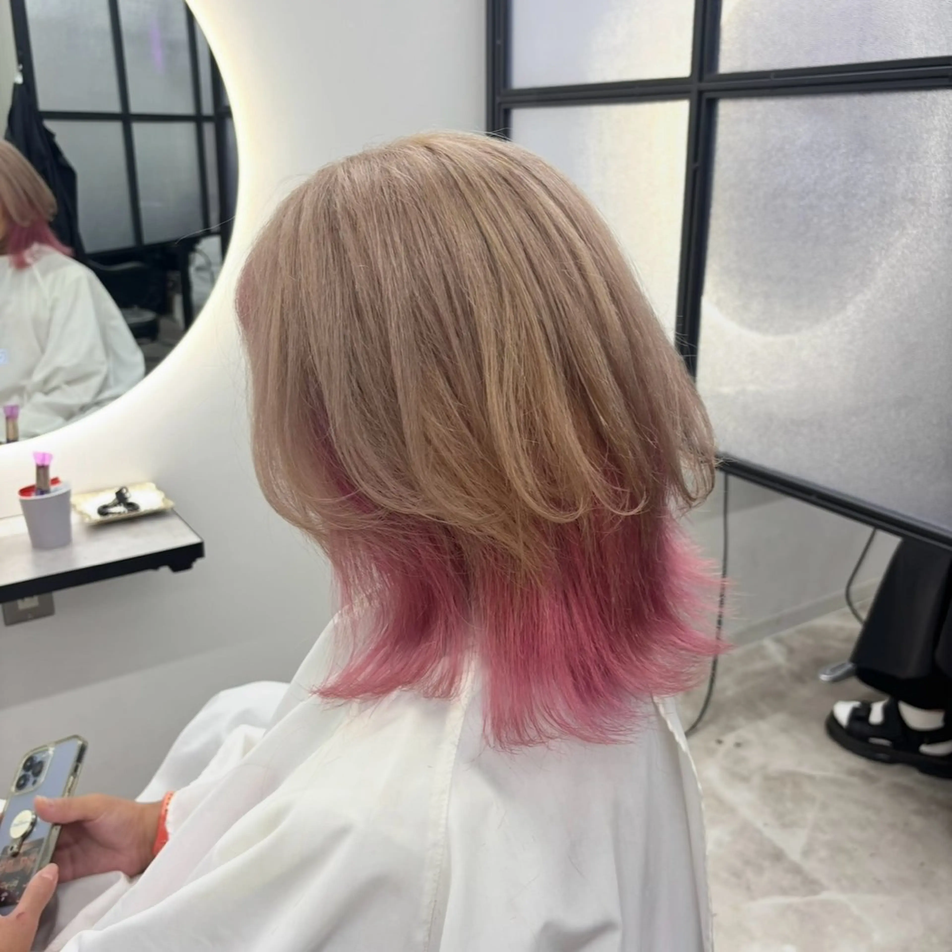 ミディアム カラー カット Ren. 🦋デザインカラーのヘアスタイル