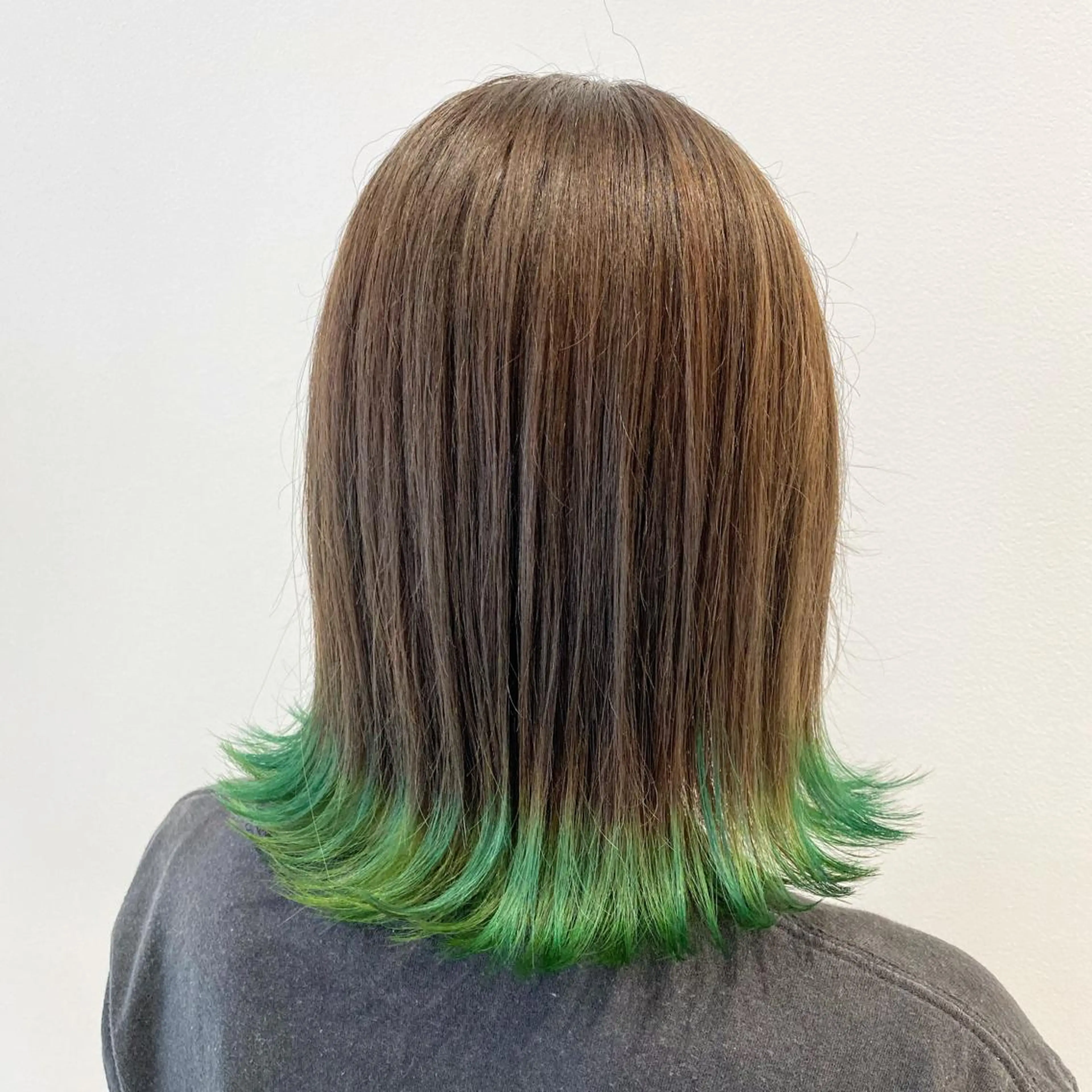 ミディアム カラー 大橋 輝久のヘアスタイル