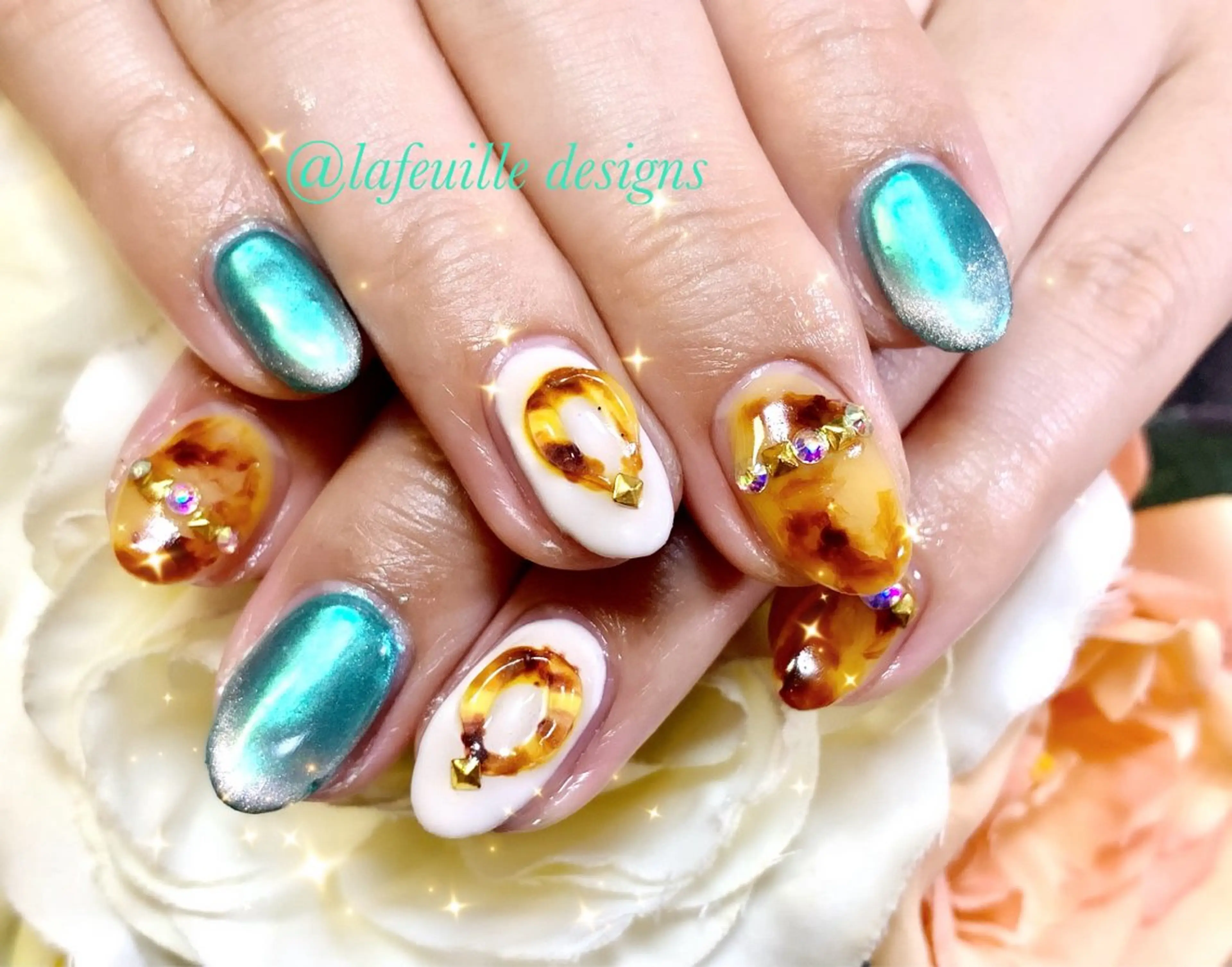 ネイル サロンドラフィーユ LAFEUILLEのネイルデザイン