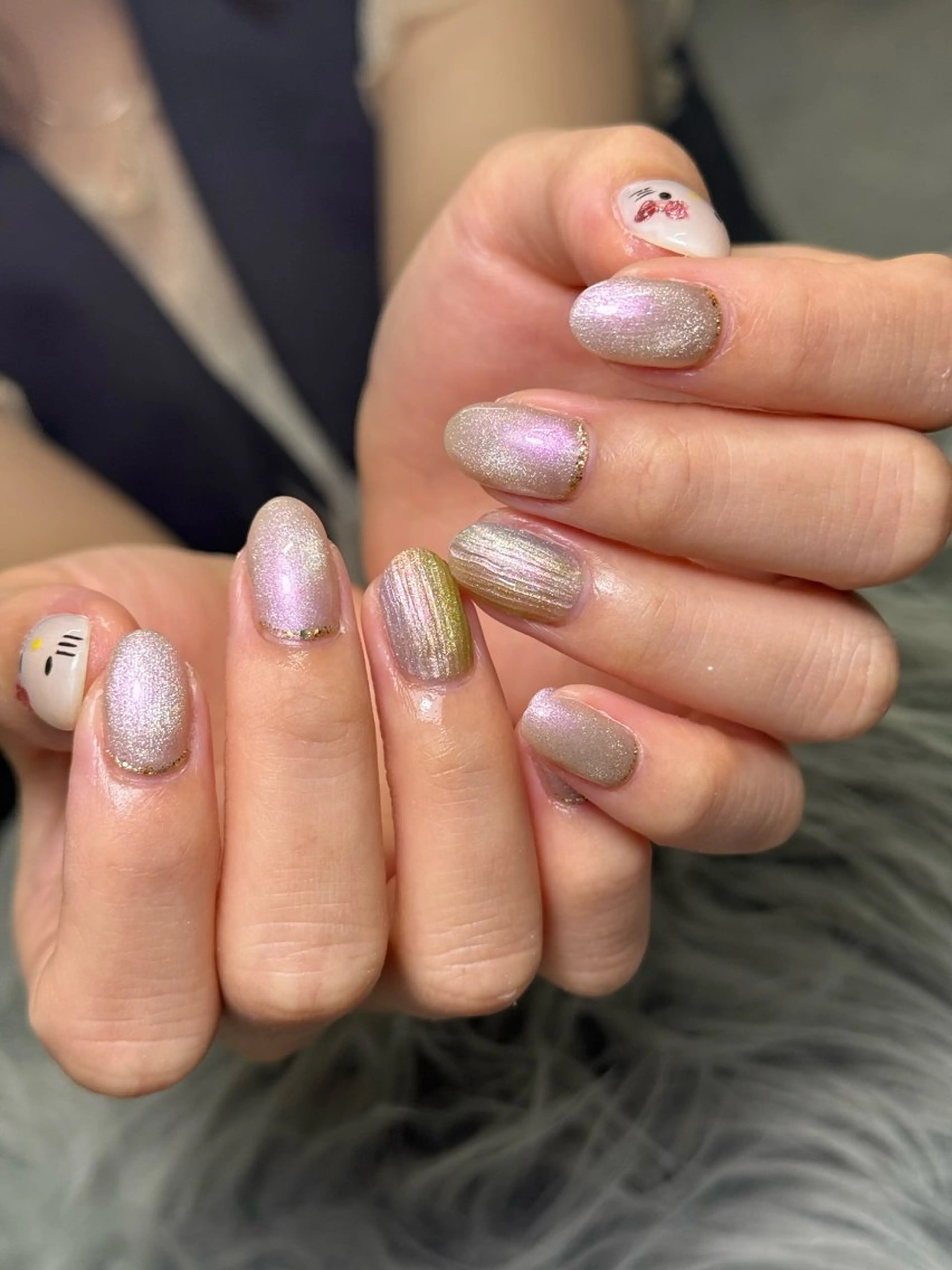 ネイル アートネイル キラキラネイル マグネットネイル nail salon h🎀小夏のネイルデザイン