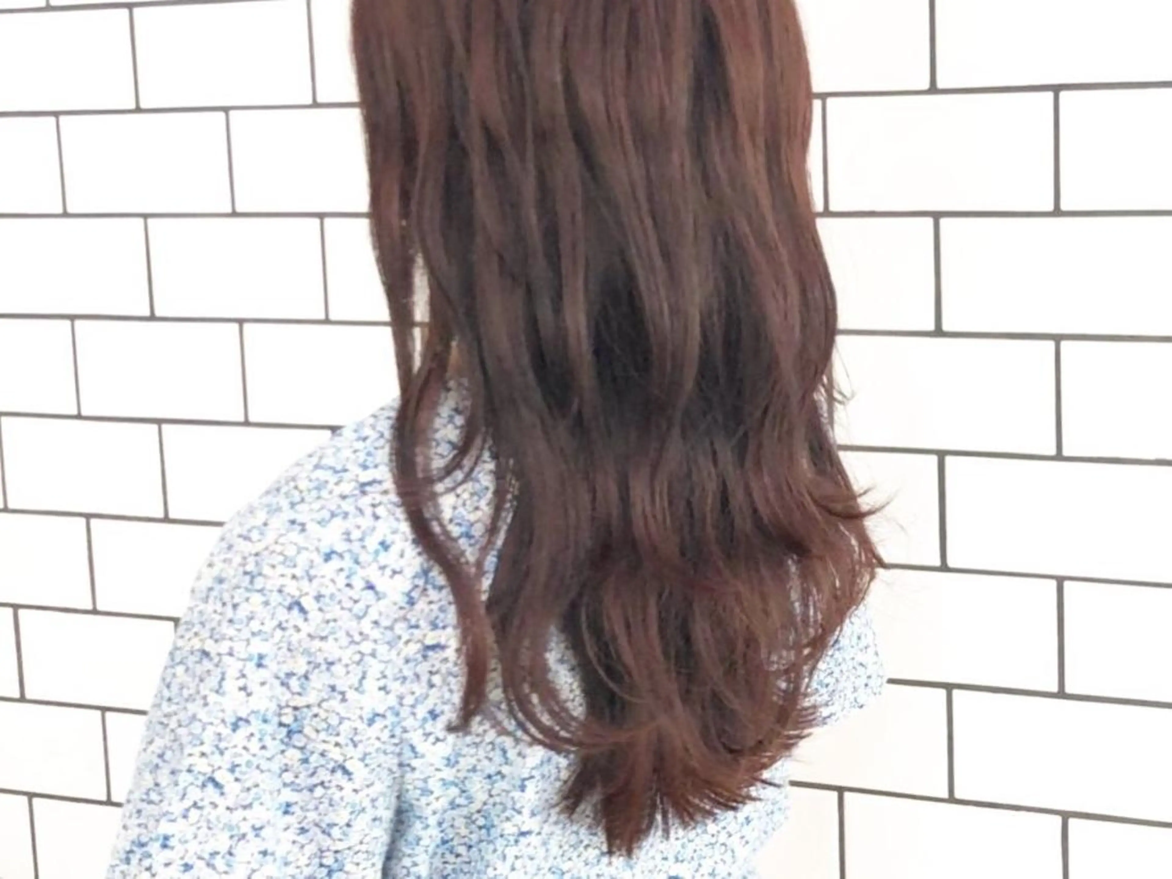 ミディアム カラー パーマ ヘアアレンジ ネイル マツエク・マツパ 川野 彩海のヘアスタイル