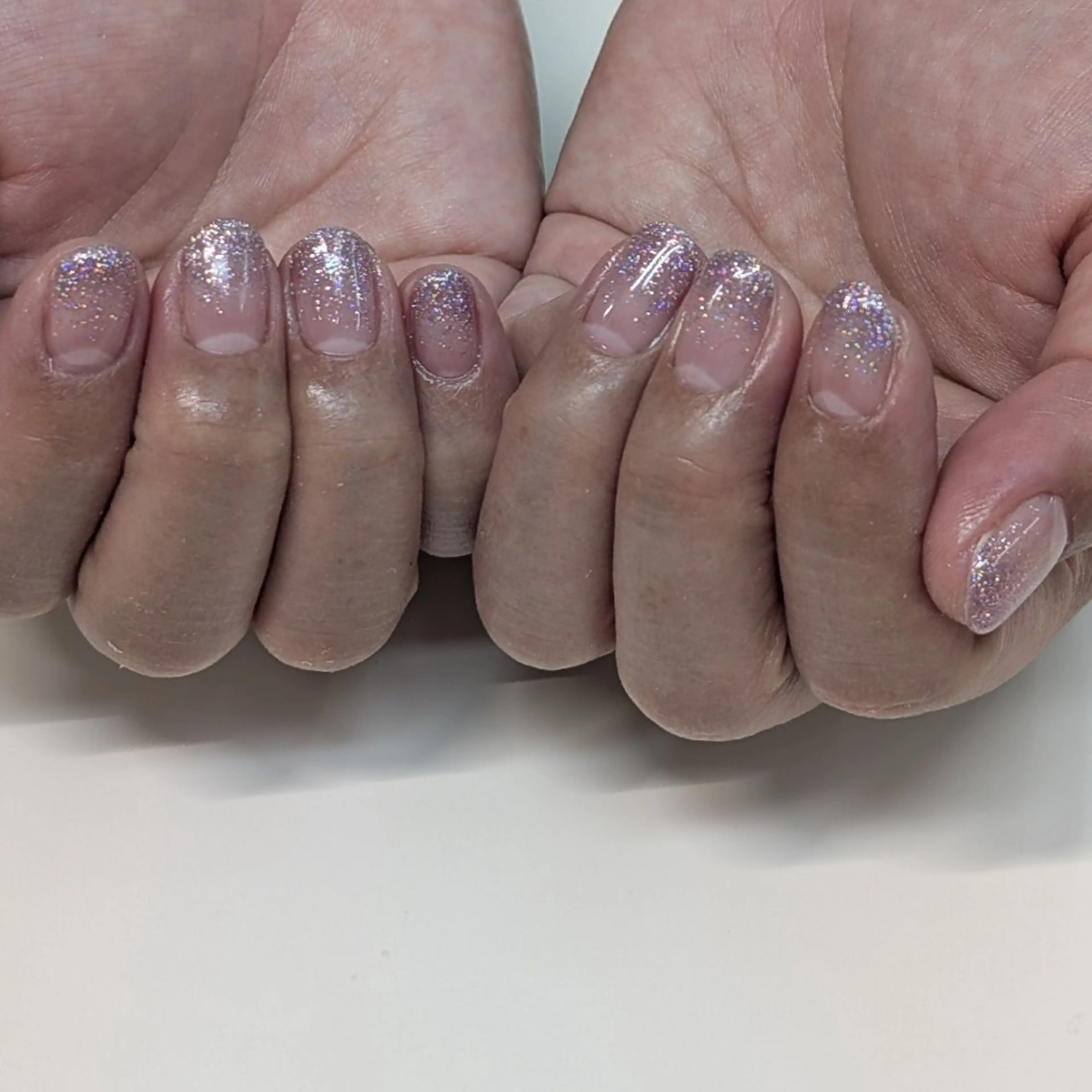 ネイル ラメ(グリッター) ラメグラデーション ハンドネイル ネイルサロン Amie　〜アミ〜所属・ᑎᗩIᒪ｜ᗰIᗰI｜ _५✍️Satou.のネイルデザイン
