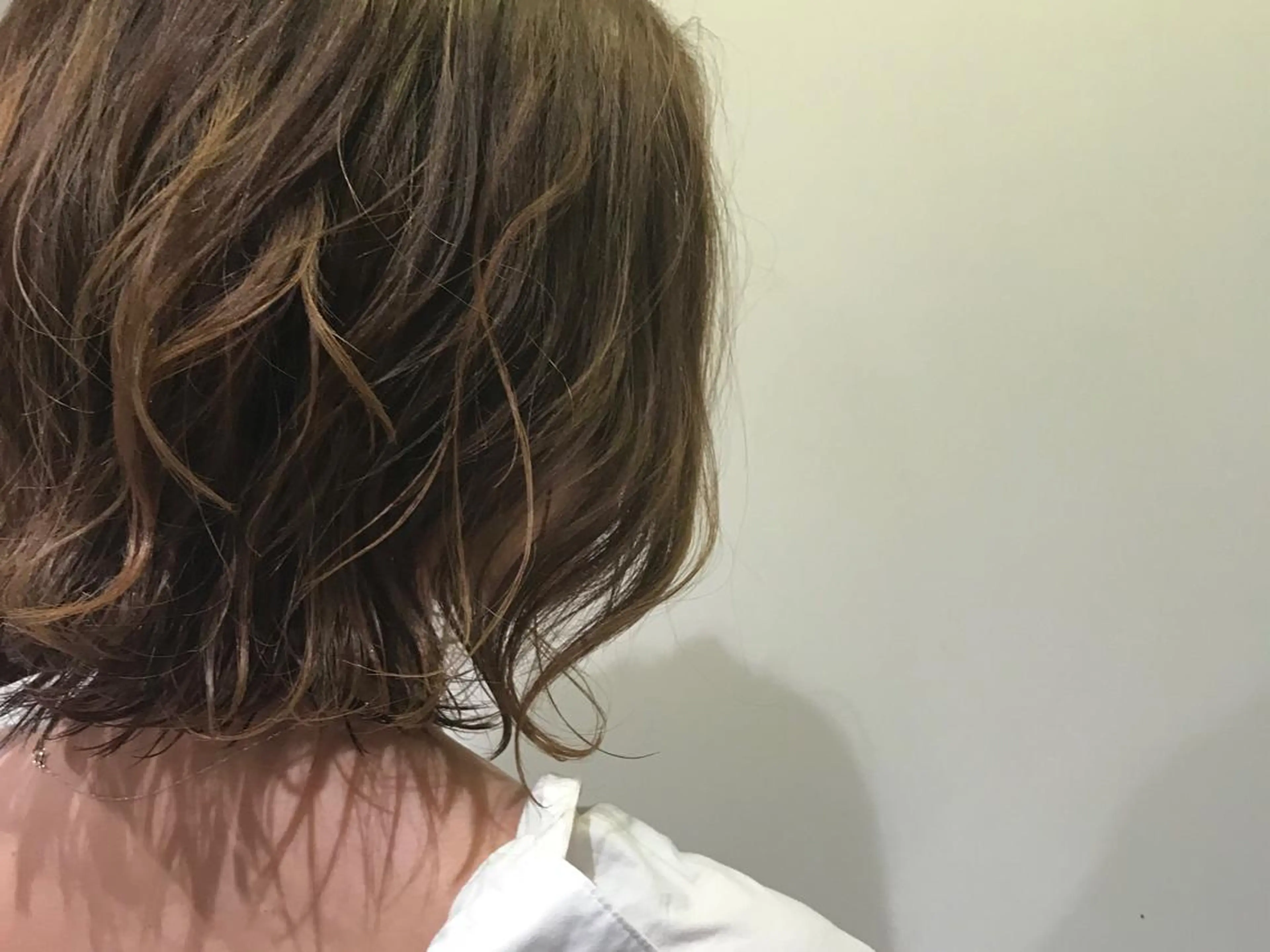 ミディアム ハイライト ROUTE ルートのヘアスタイル