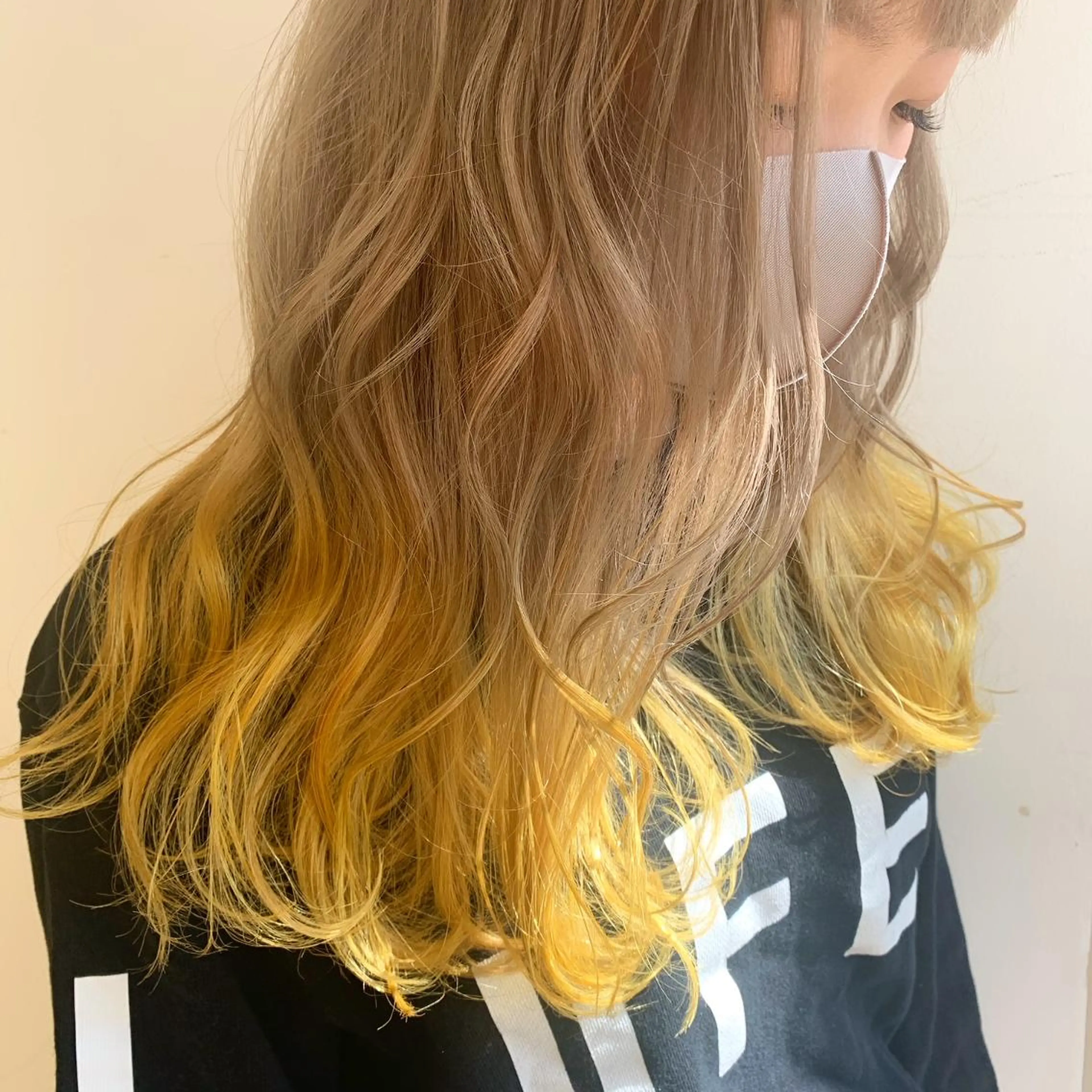 カラー ベージュカラー イエローカラー beauty: beast 中目黒店のヘアスタイル