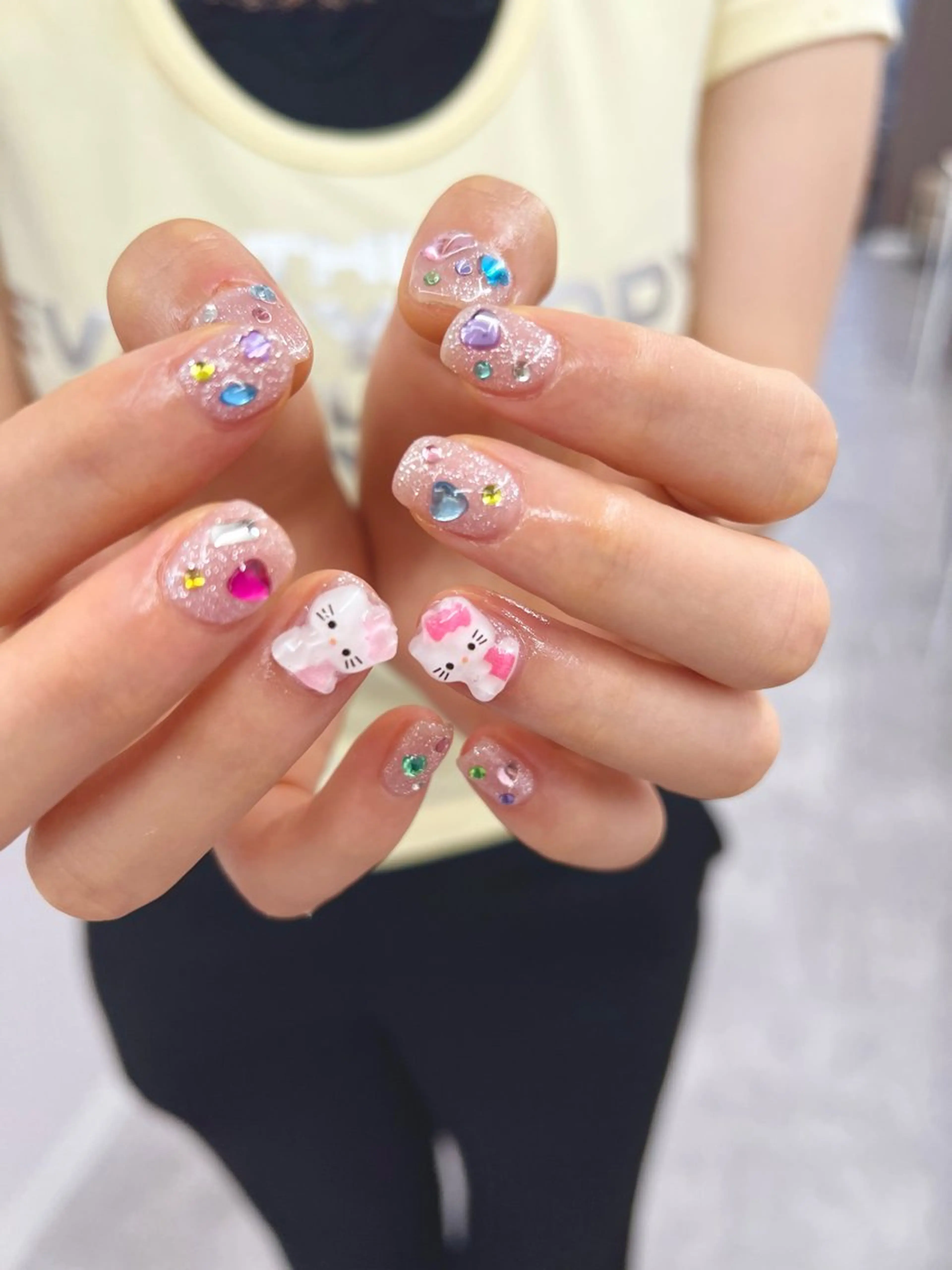 ネイル ジェルネイル キラキラネイル マグネットネイル ニュアンスネイル パラジェル ハンドネイル ハンドケア Bana_ Nailのネイルデザイン