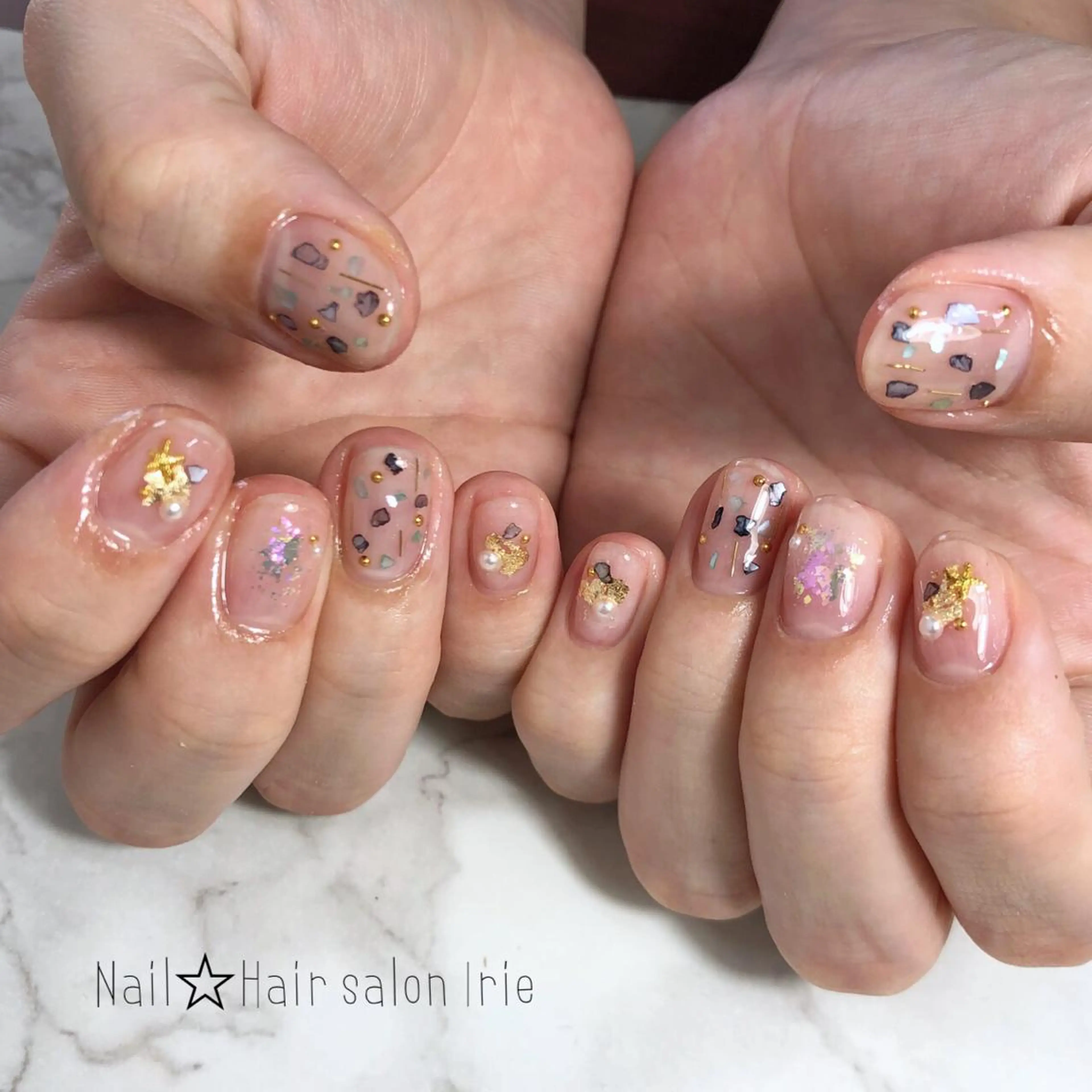 ネイル ハンドネイル 與儀 知佳のネイルデザイン