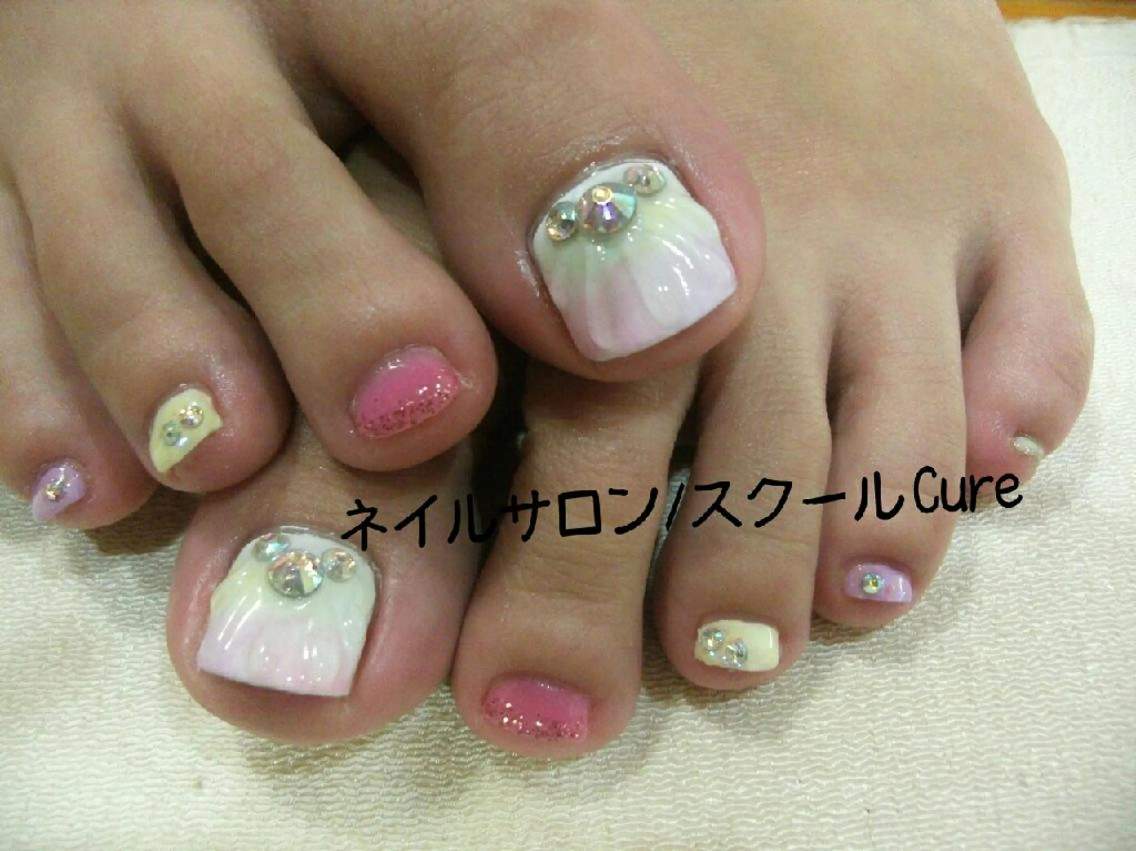 ネイル フットネイル ネイルサロン Cureのネイルデザイン