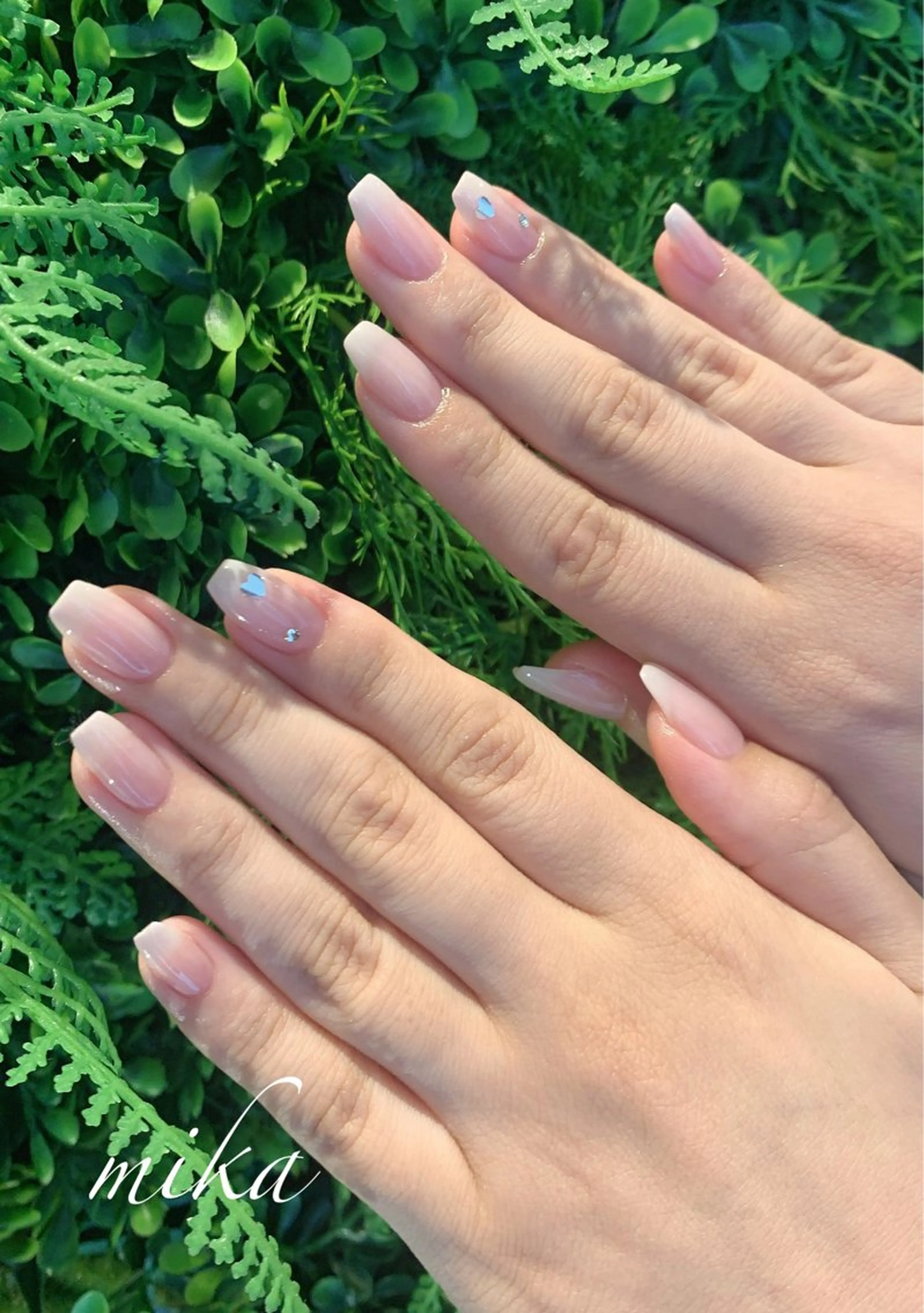 ネイル ハンドネイル salon femmeのネイルデザイン