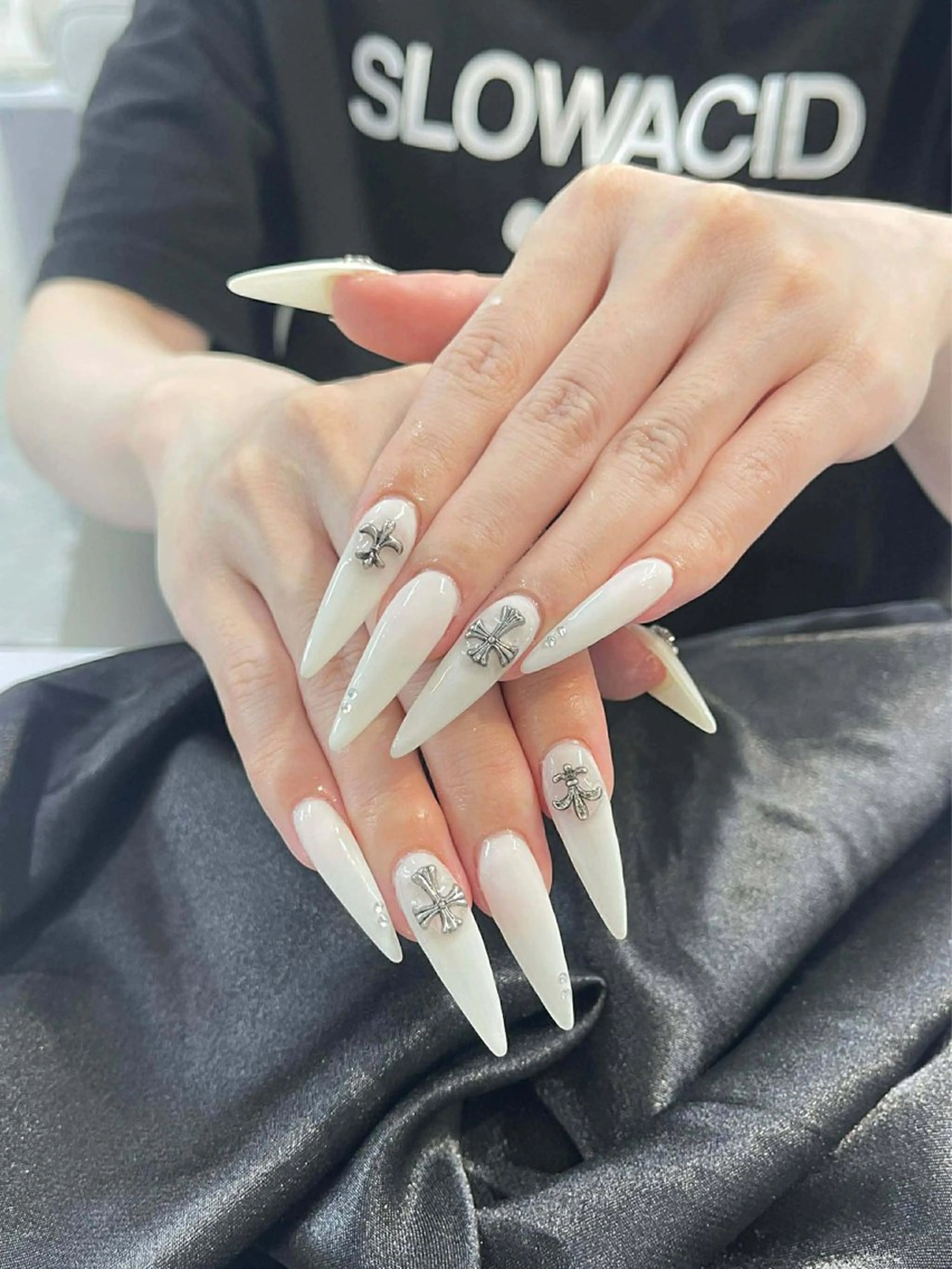 ネイル フラワーネイル 韓国ネイル 持ち込み 春ネイル ワンホンネイル Huyn Nail Studioのネイルデザイン