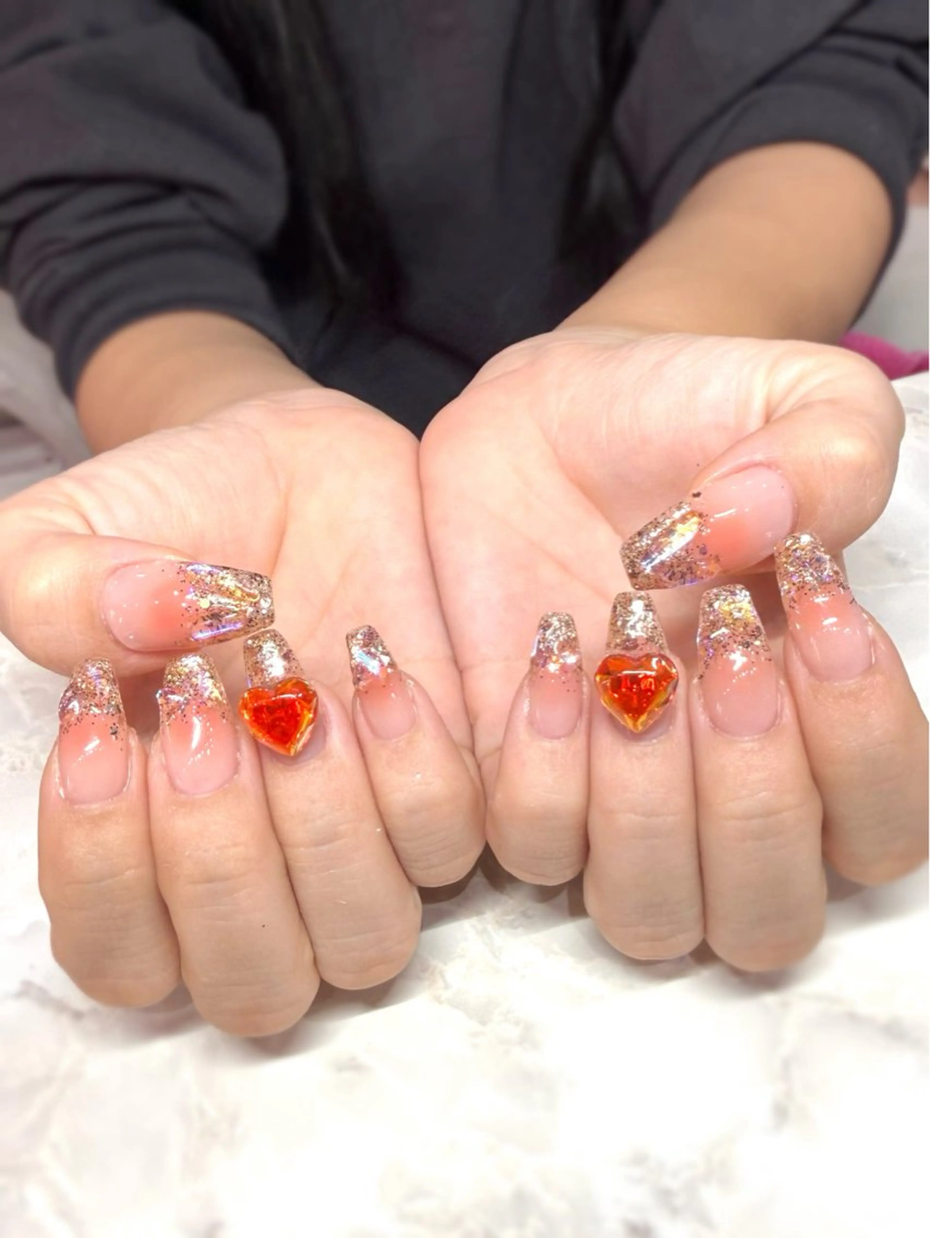 ネイル チークネイル Rits Nail所属・RitsNail 🤍 RENAのネイルデザイン