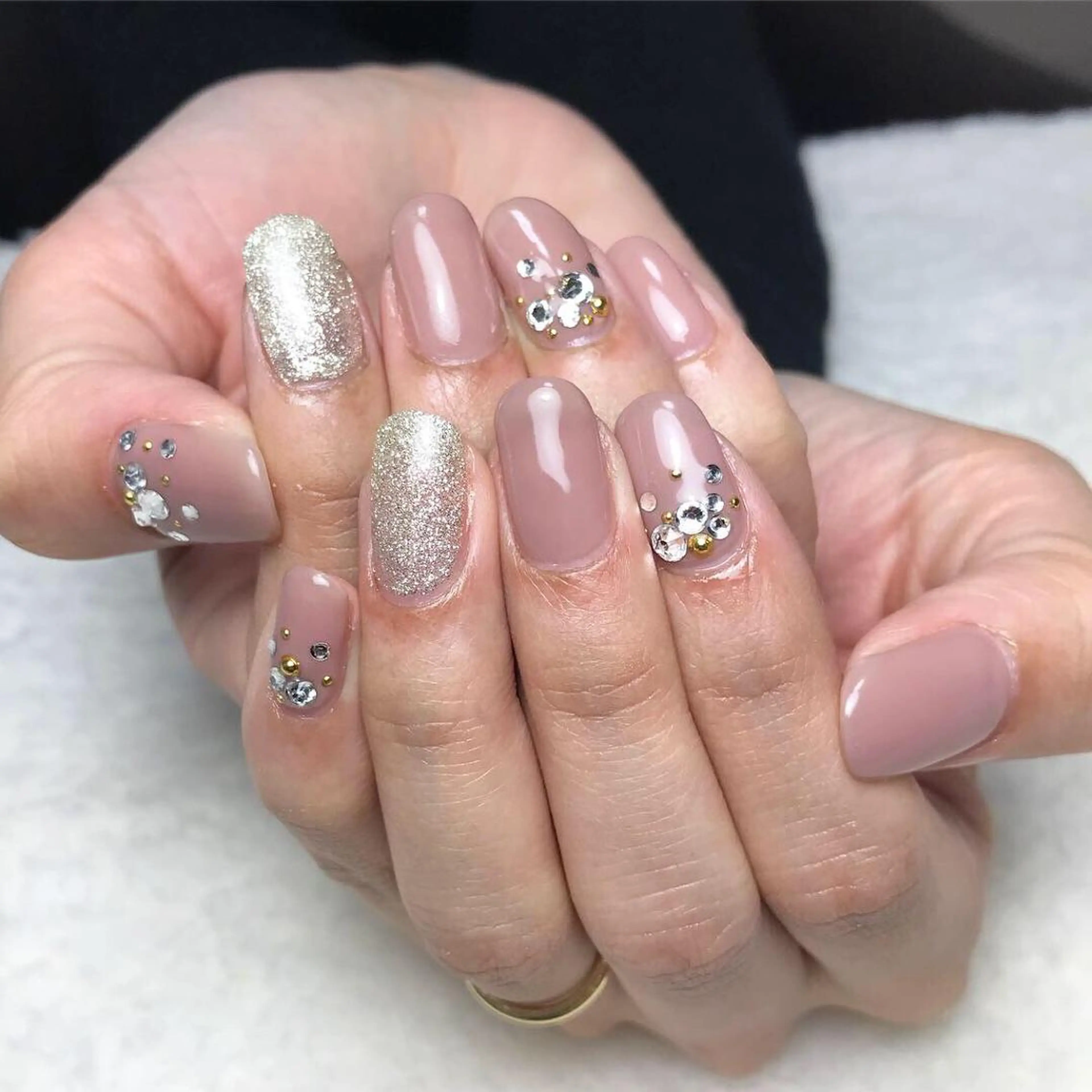 ネイル キラキラネイル ハンドネイル COCO +のエステ・リラクイメージ