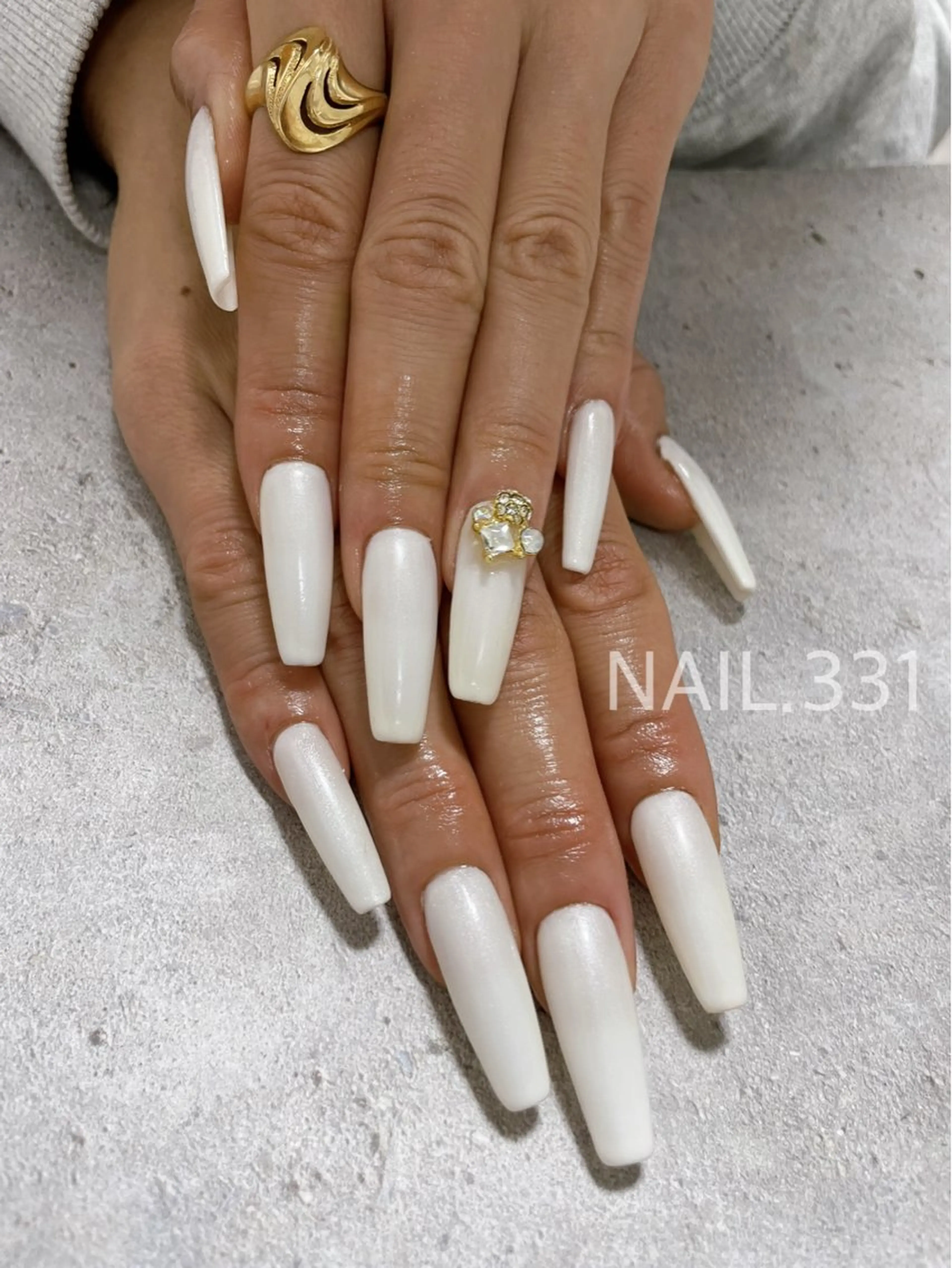 ネイル ロングネイル Nail 331のネイルデザイン