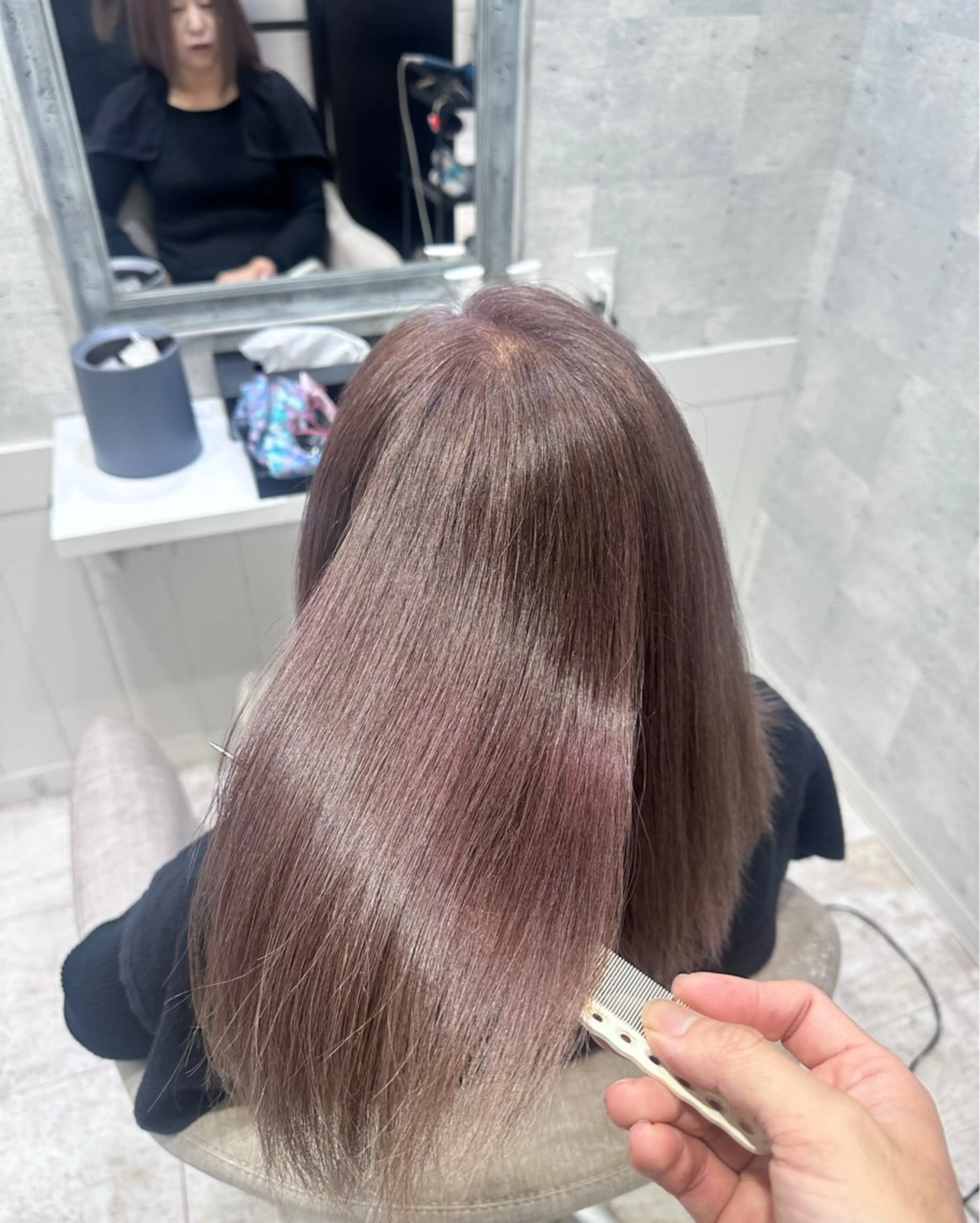 セミロング カラー カット ヘアカラー トリートメント 西山 将太のヘアスタイル