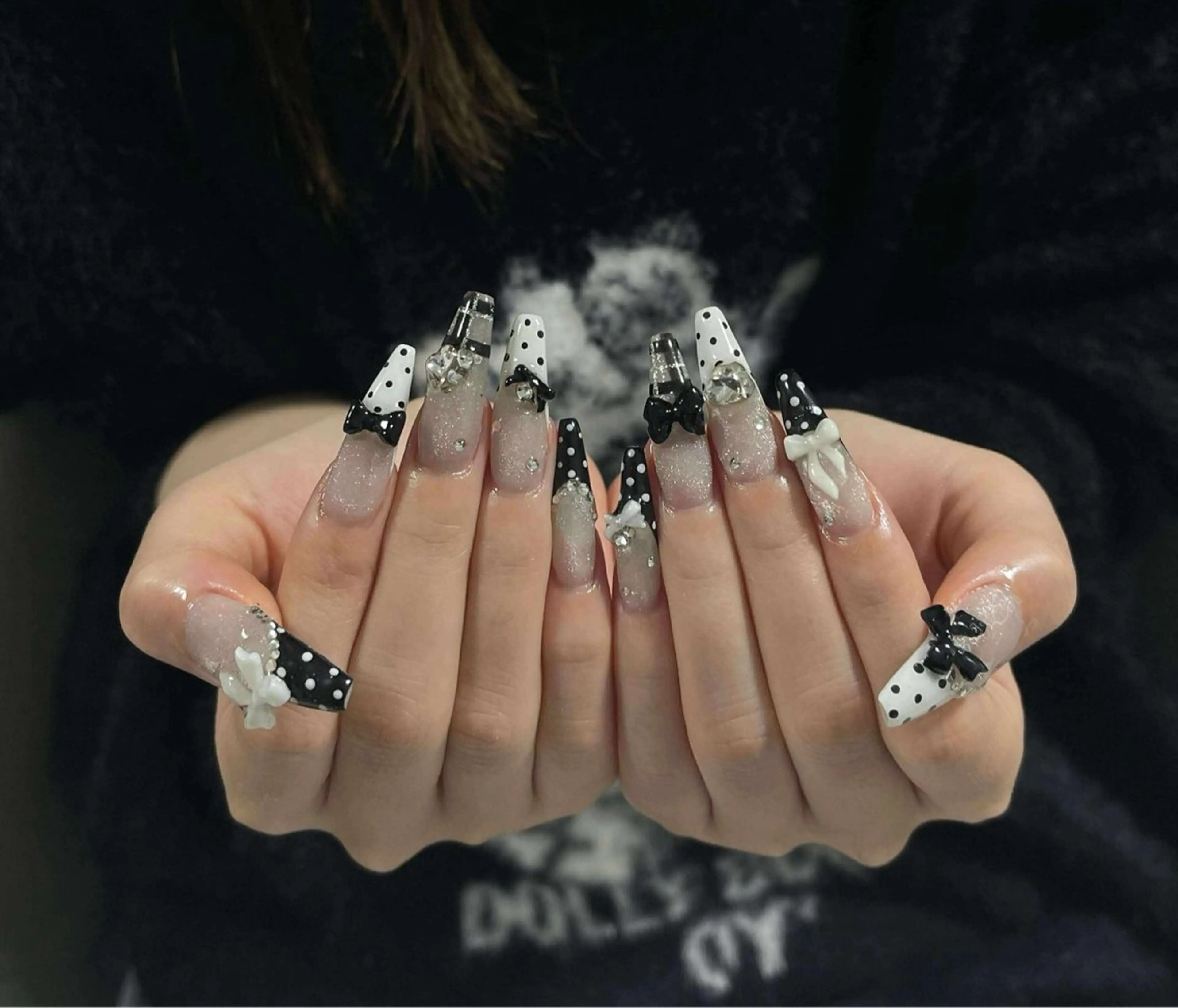 ネイル オーロラネイル クリアネイル 成人式 フラッシュネイル ジェルネイル ハンドネイル Amee Nail Salonのネイルデザイン