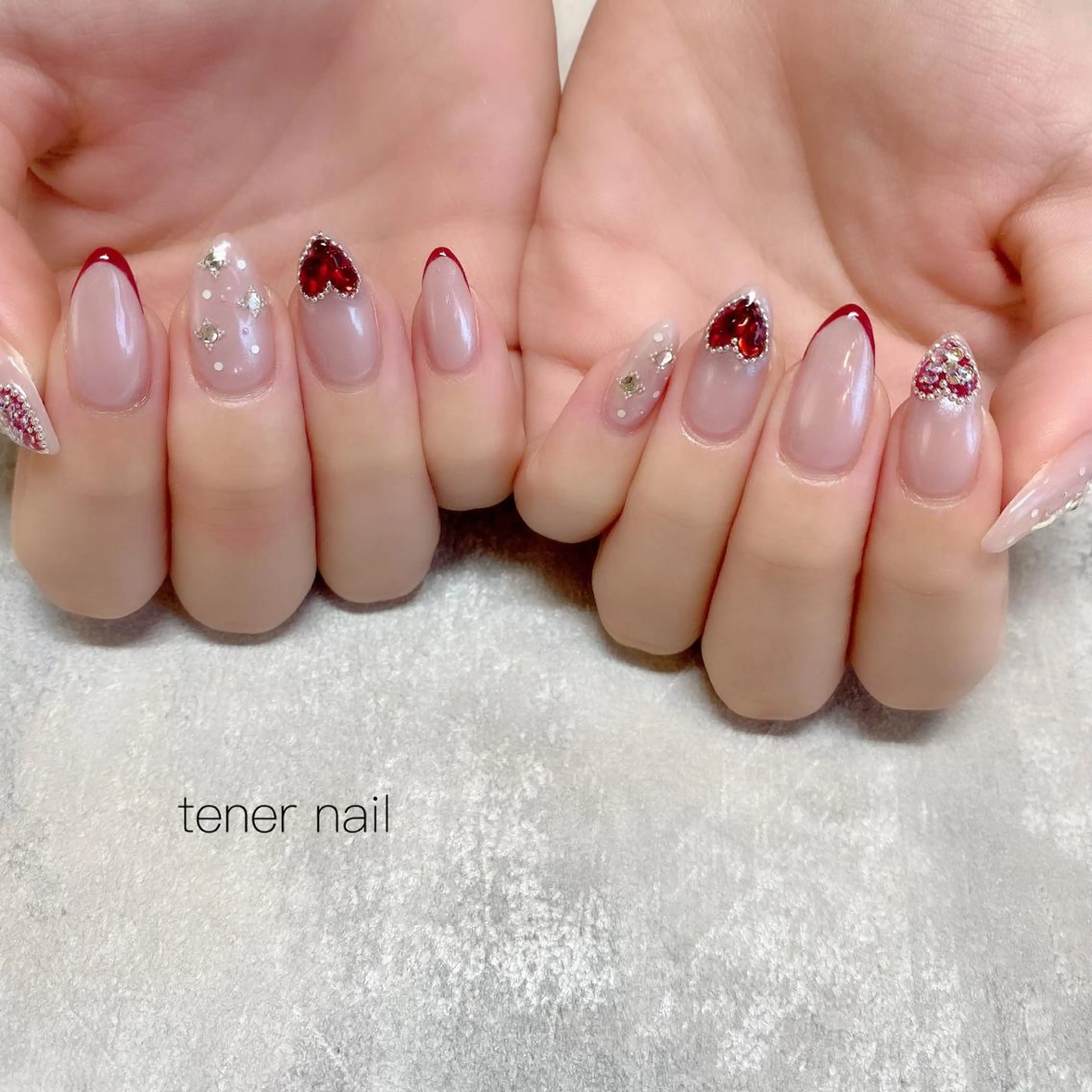 ネイル フレンチネイル ハート テネルネイル tener nailのネイルデザイン