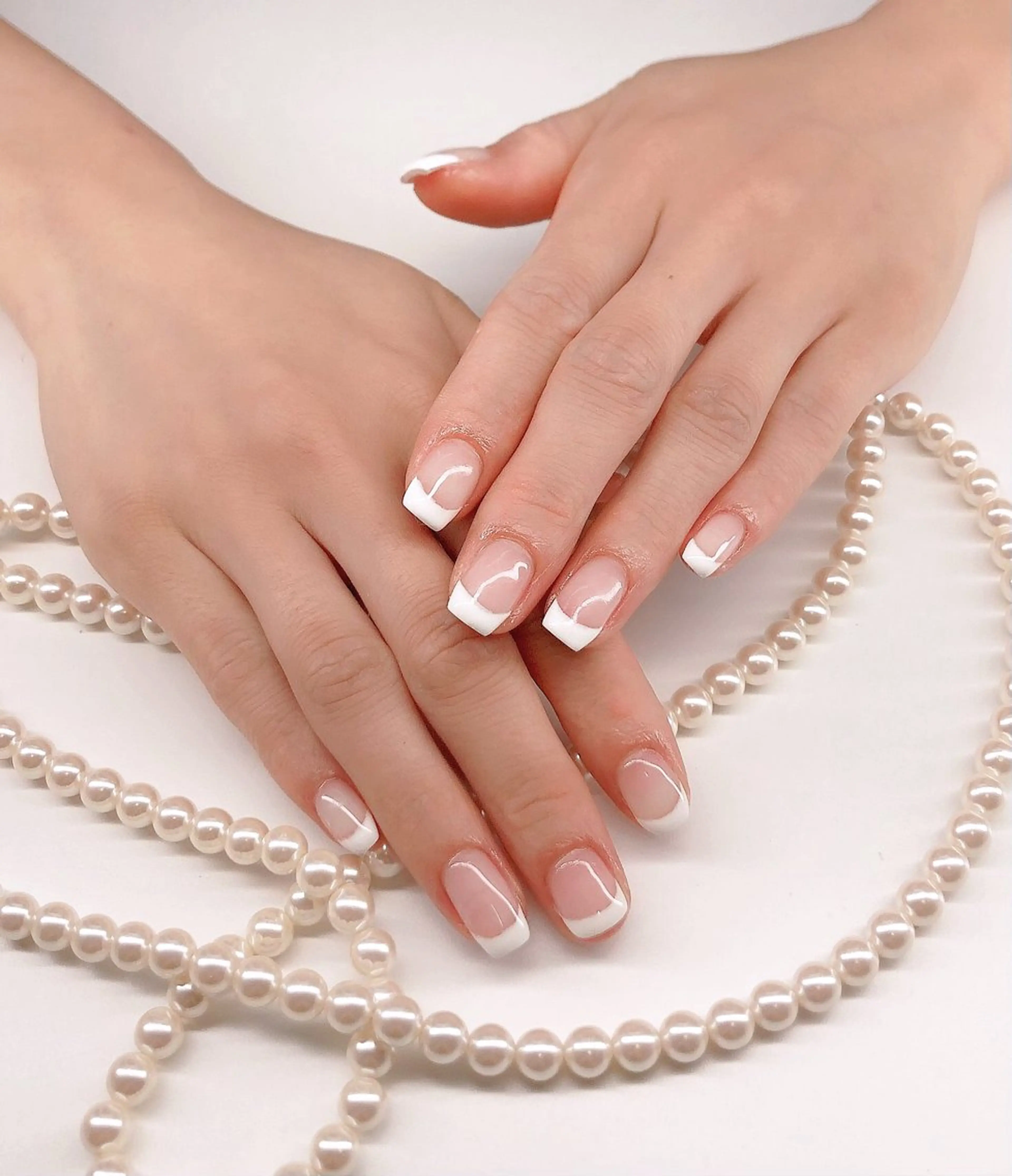 ネイル フレンチネイル 片平 恭子のマツエク・マツパデザイン