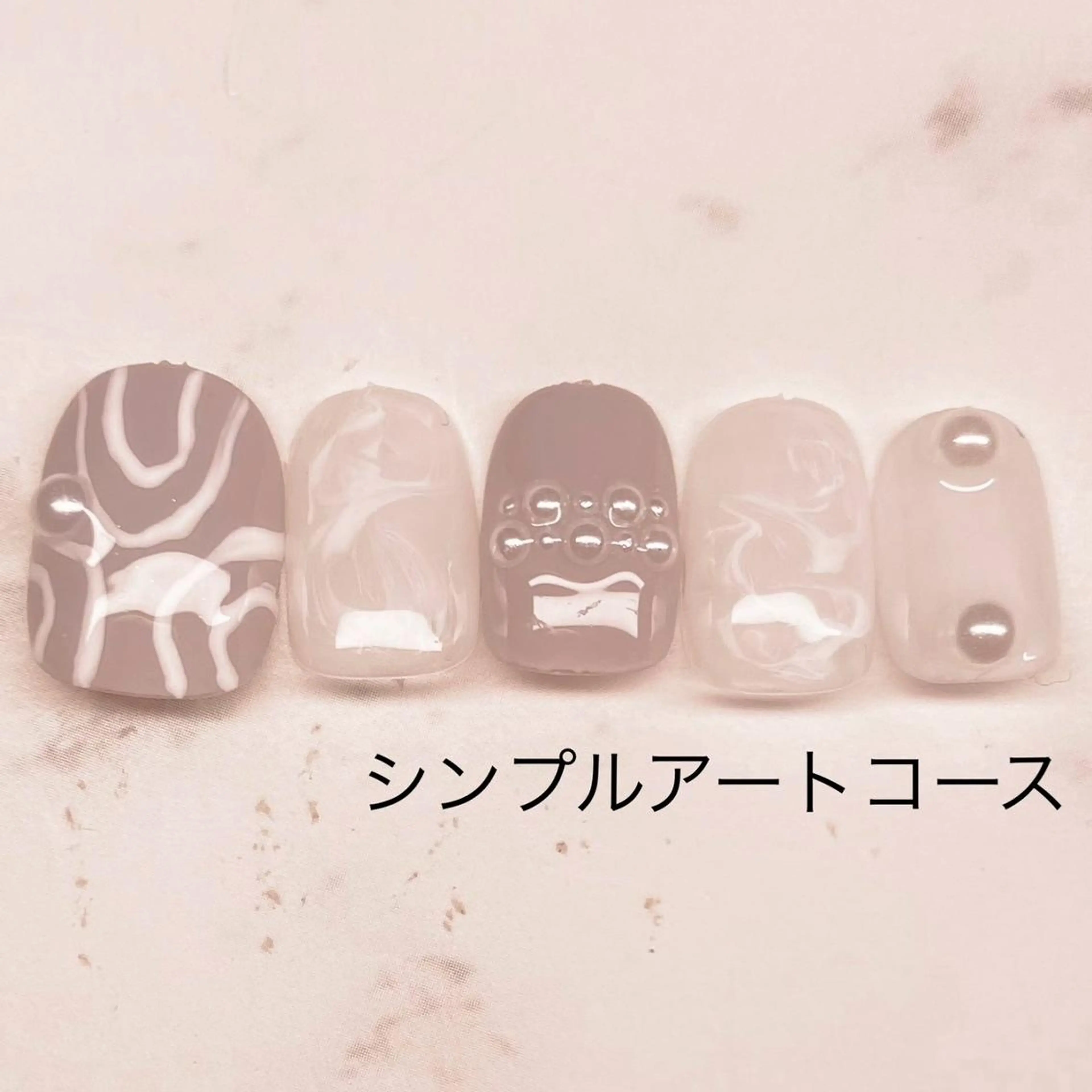 ミディアム ハンドネイル ネイルサロン Bliss（ブリス）のネイルデザイン