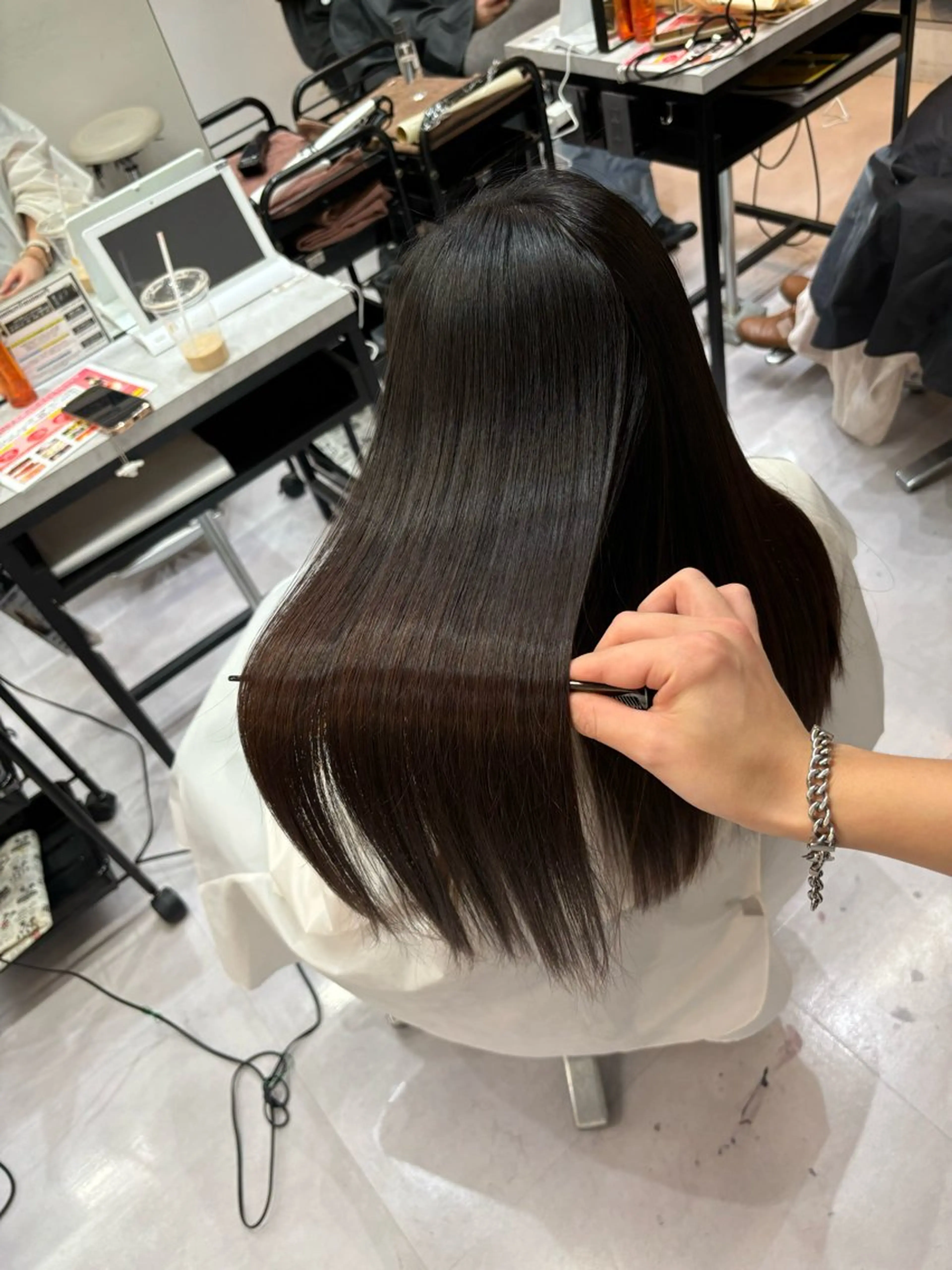 ロング カラー 縮毛矯正 トリートメント 🩵レイヤー✖︎ 髪質改善🩵リョウヤのヘアスタイル