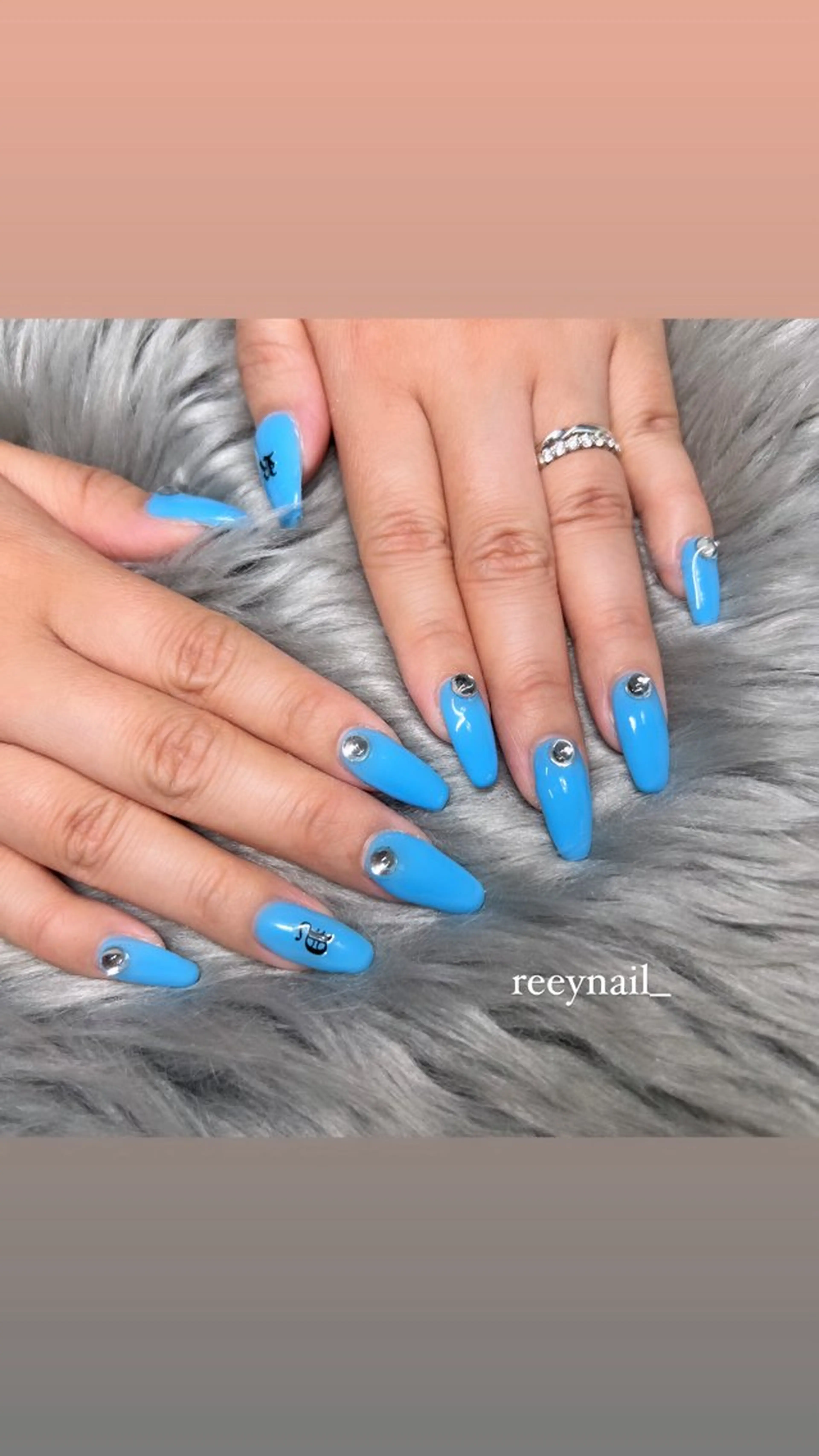 ネイル 韓国ネイル ワンカラーネイル ストーンネイル ulysses nailsalonのネイルデザイン