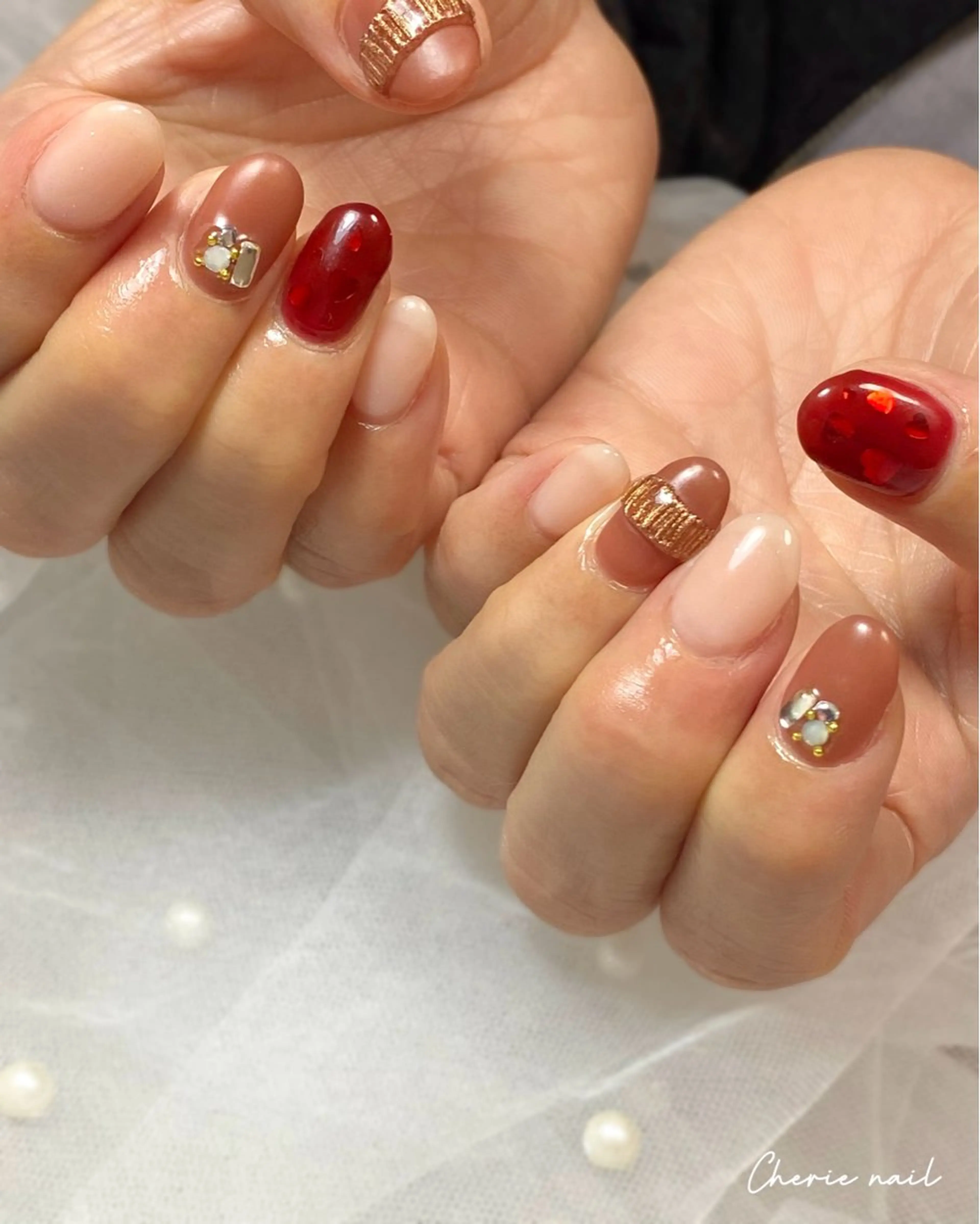 ネイル ジェルネイル ハート マットネイル ミラーネイル バレンタイン Cherienail yunaのネイルデザイン