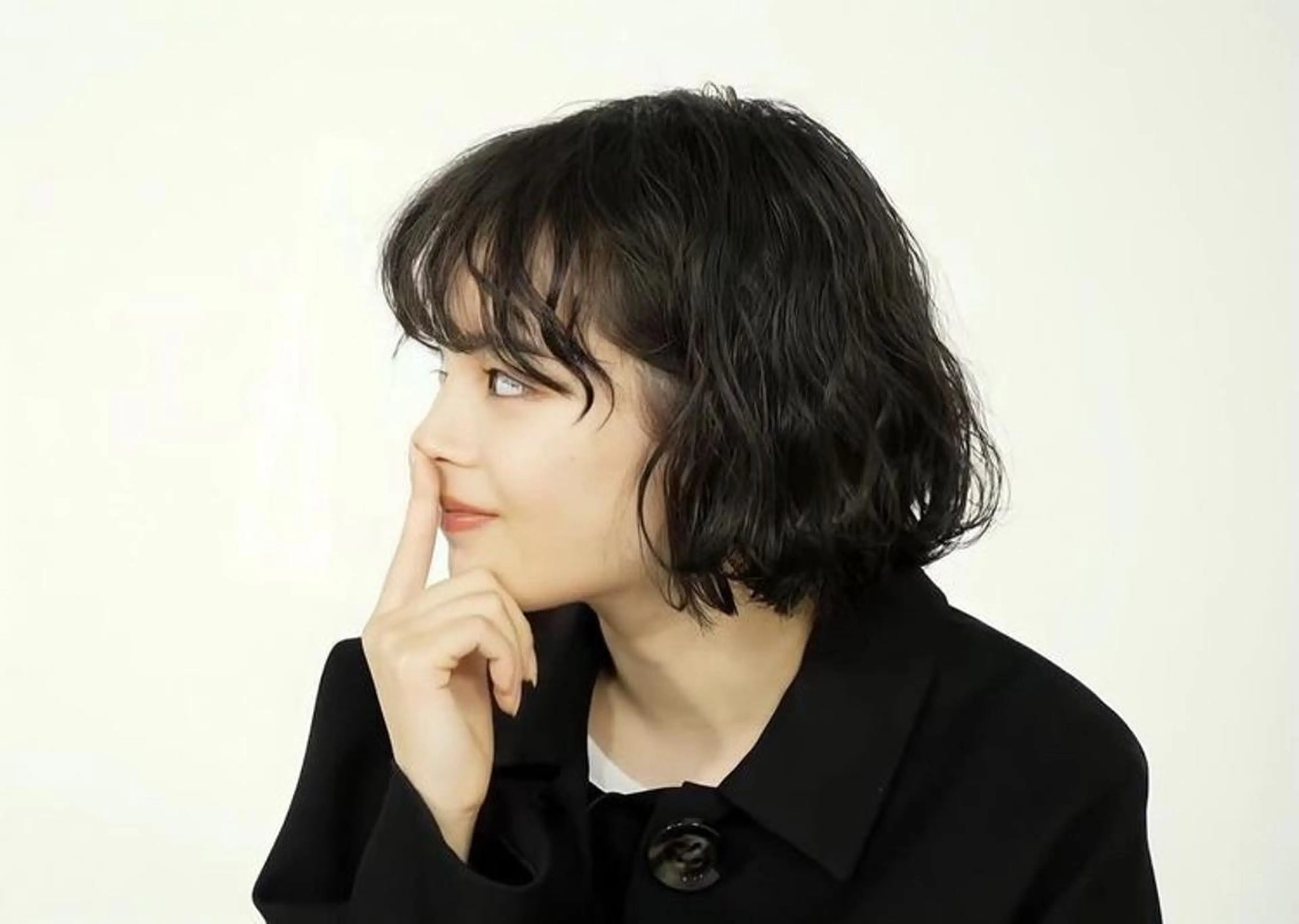 莉乃/縮毛矯正/髪質 改善/艶カラーのヘアスタイル