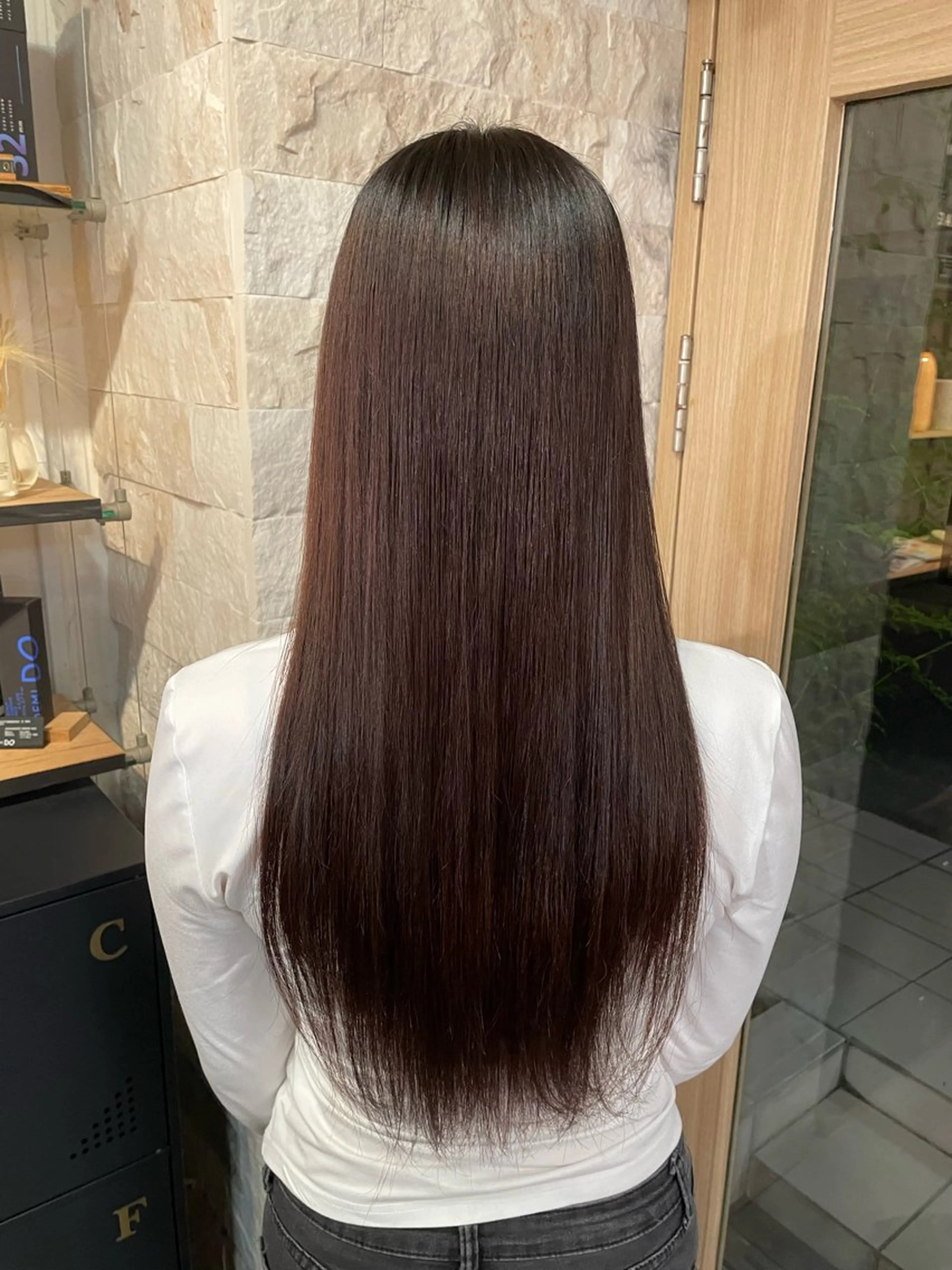 ロング ロング 縮毛矯正 縮毛矯正 齋藤 光莉のヘアスタイル