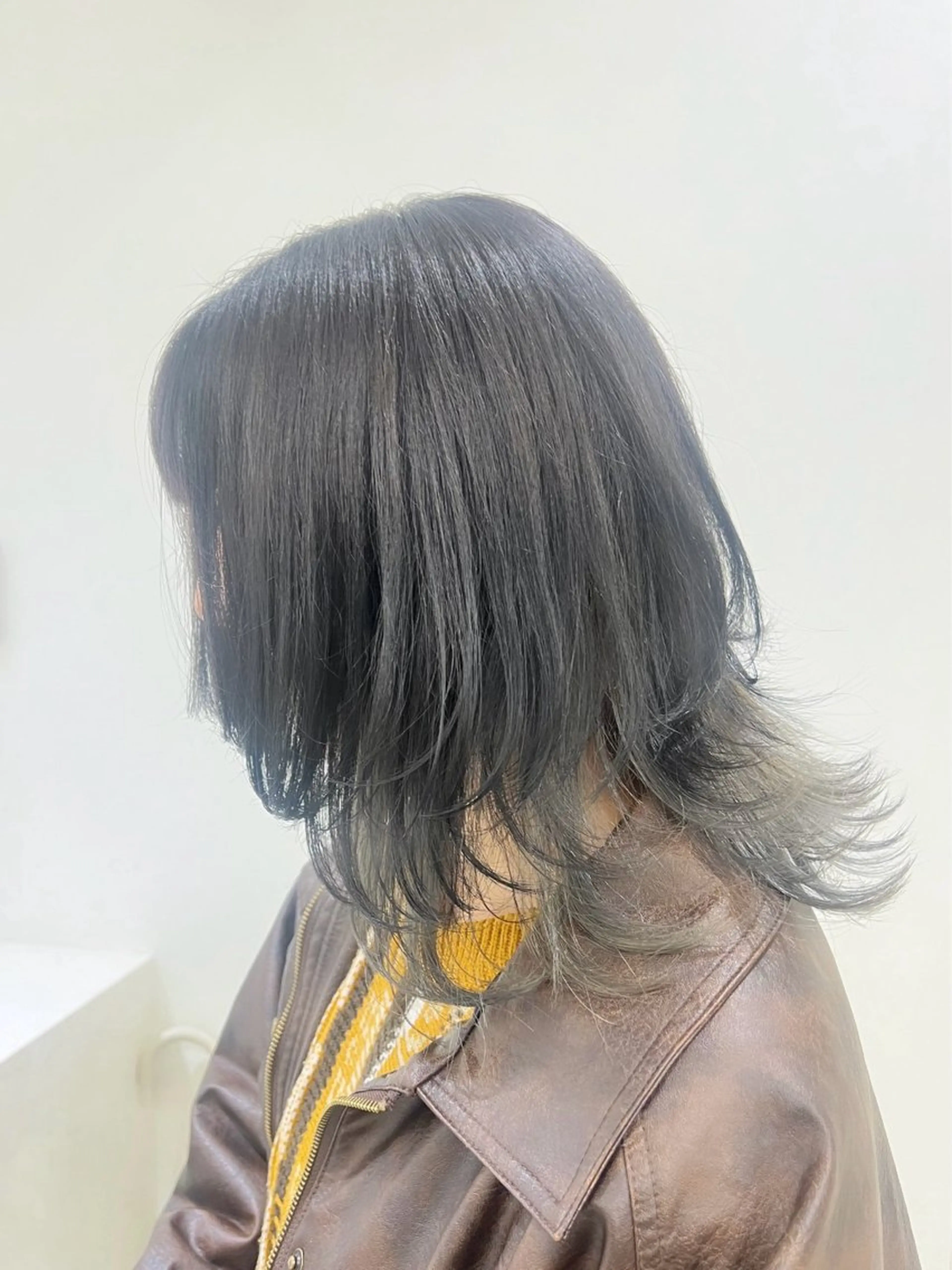 セミロング ハッシュカット 韓国風ヘア リコ ハッシュカット 韓国レイヤーのヘアスタイル