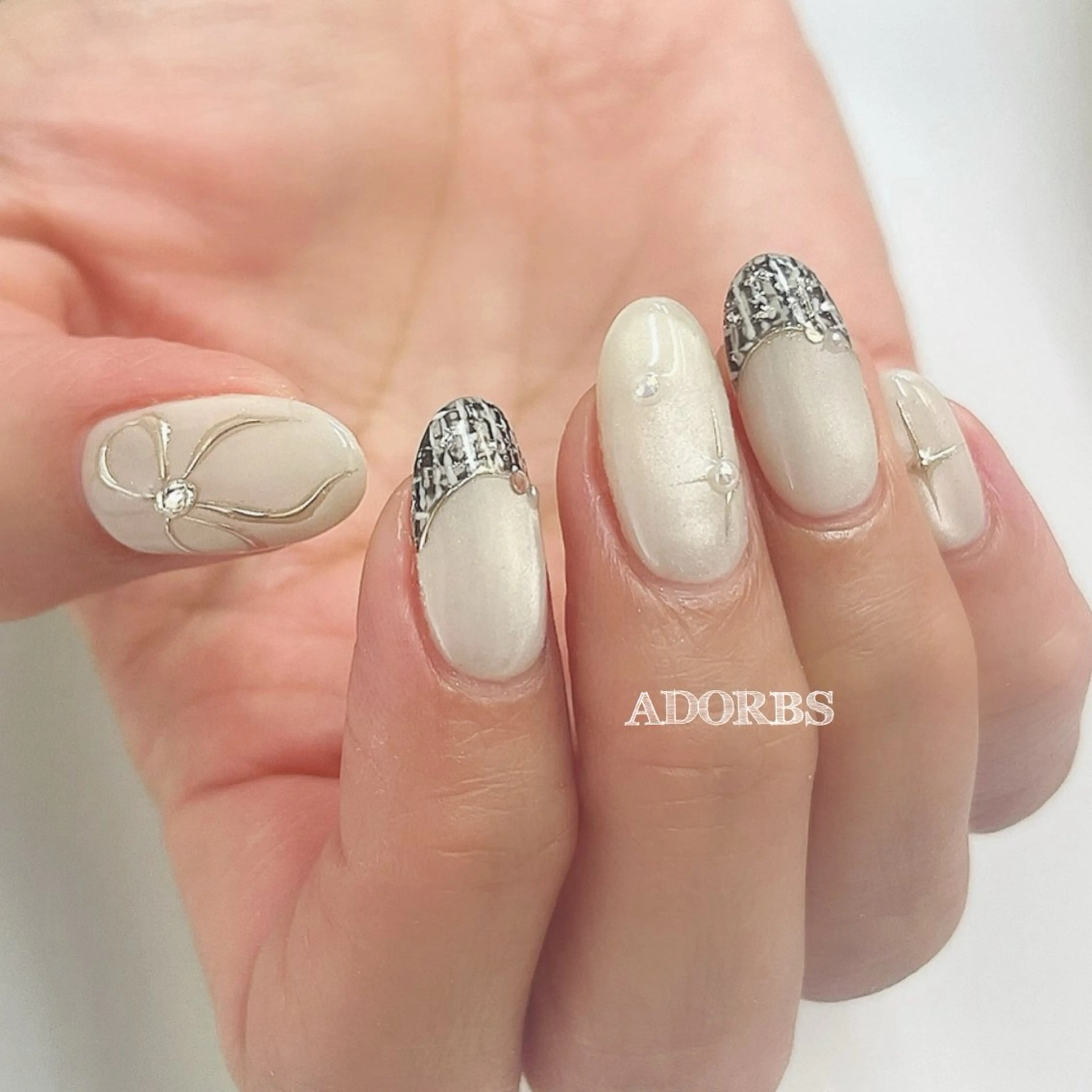 ネイル ハンドネイル ADORBS ✩上福岡のネイルデザイン