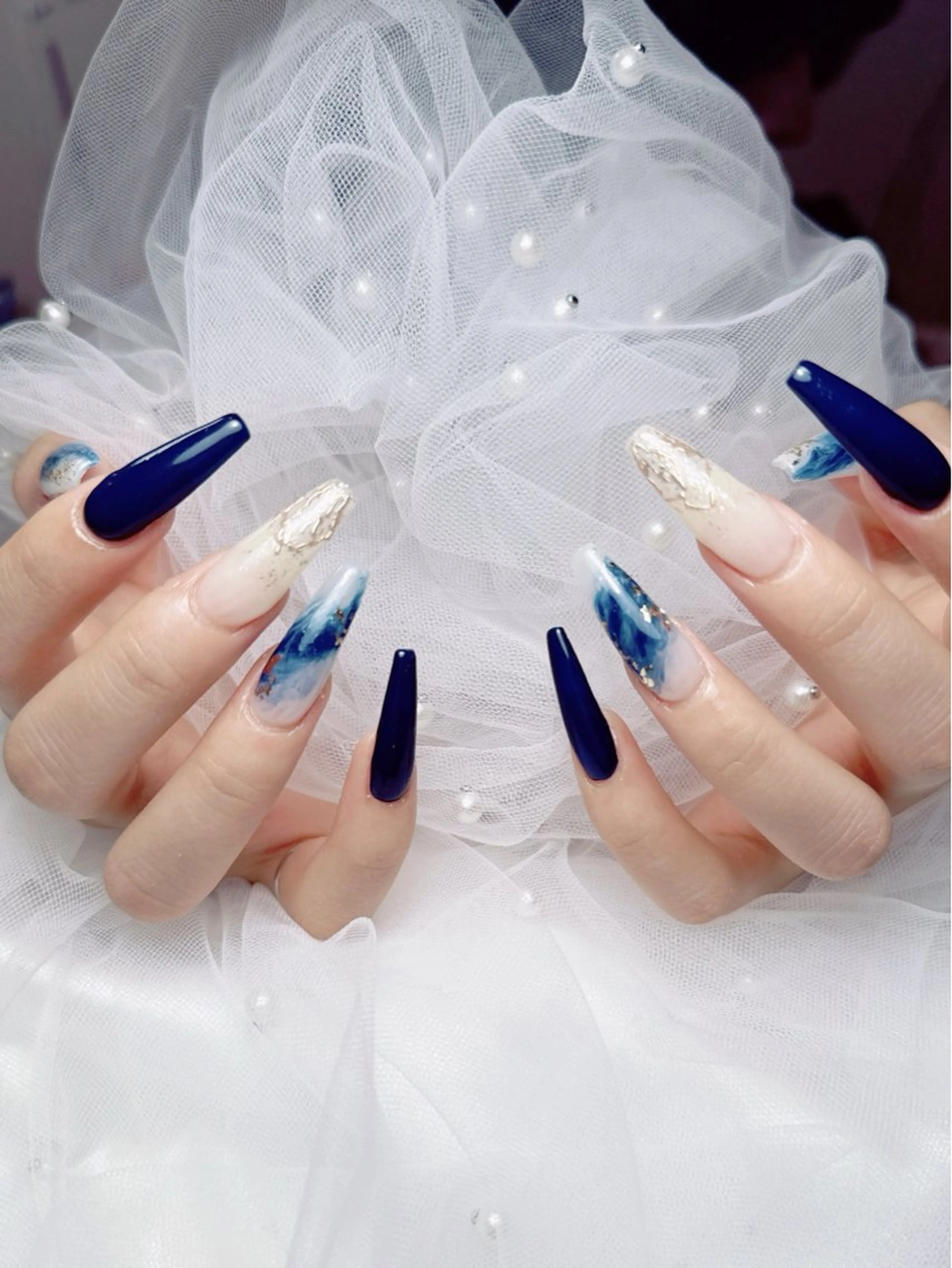 ネイル フレンチネイル ジェルネイル ハート 韓国ネイル マグネットネイル ハンドネイル ネイルサロン lotusのネイルデザイン