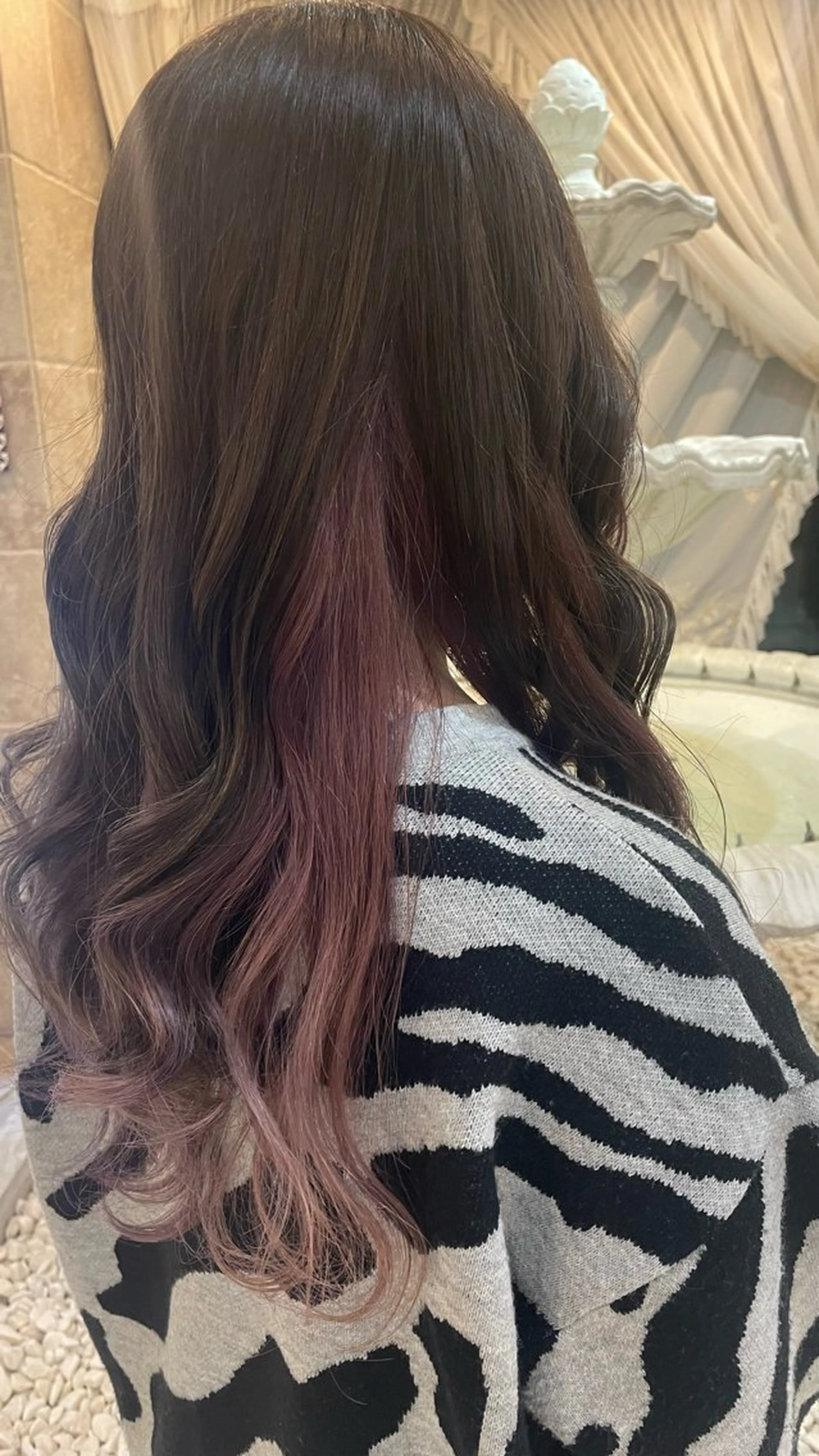 ロング カラー 松田 唯叶のヘアスタイル