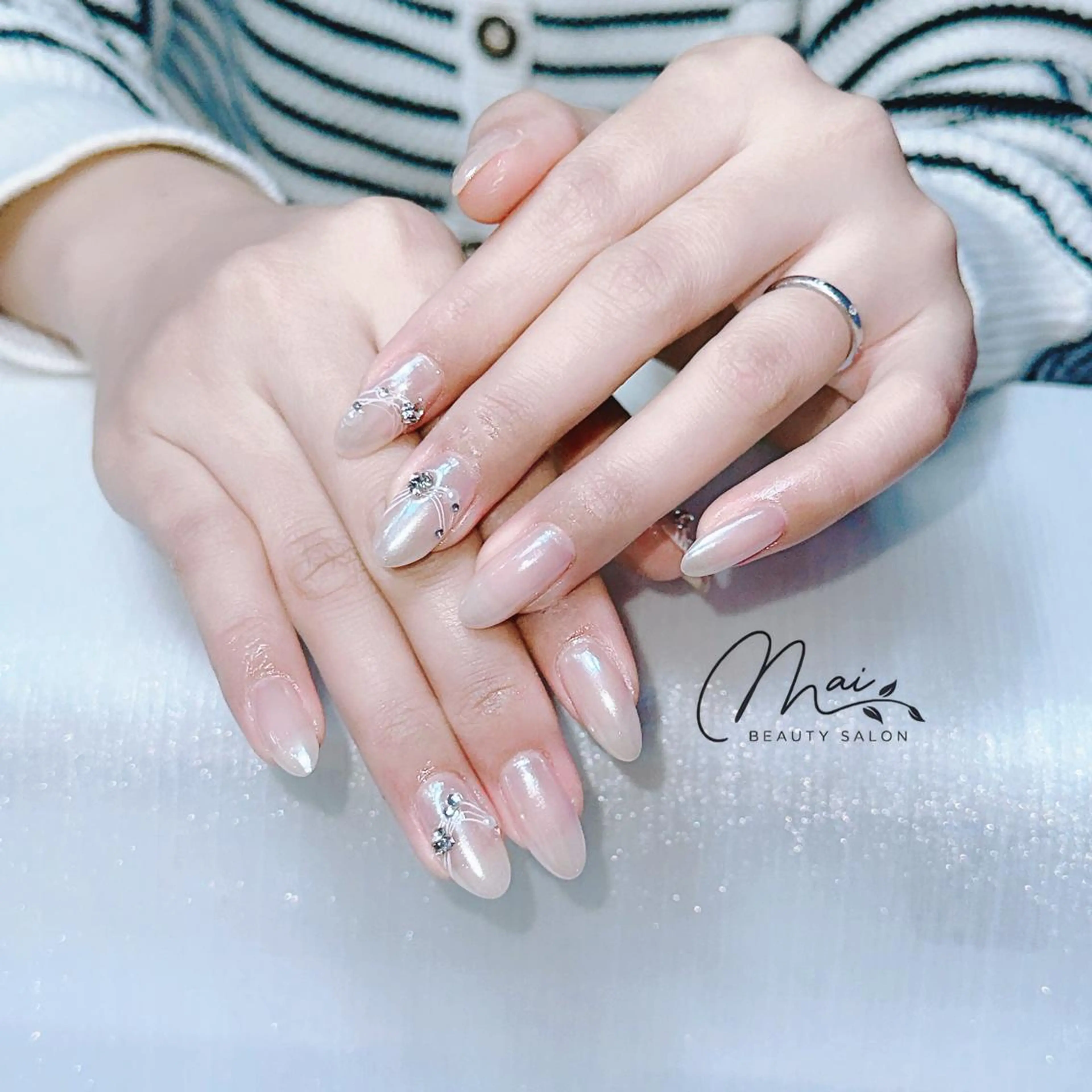 ネイル フラッシュネイル フットネイル マグネットネイル スカルプネイル 春ネイル ハンドネイル MaiBeauty To Toのネイルデザイン
