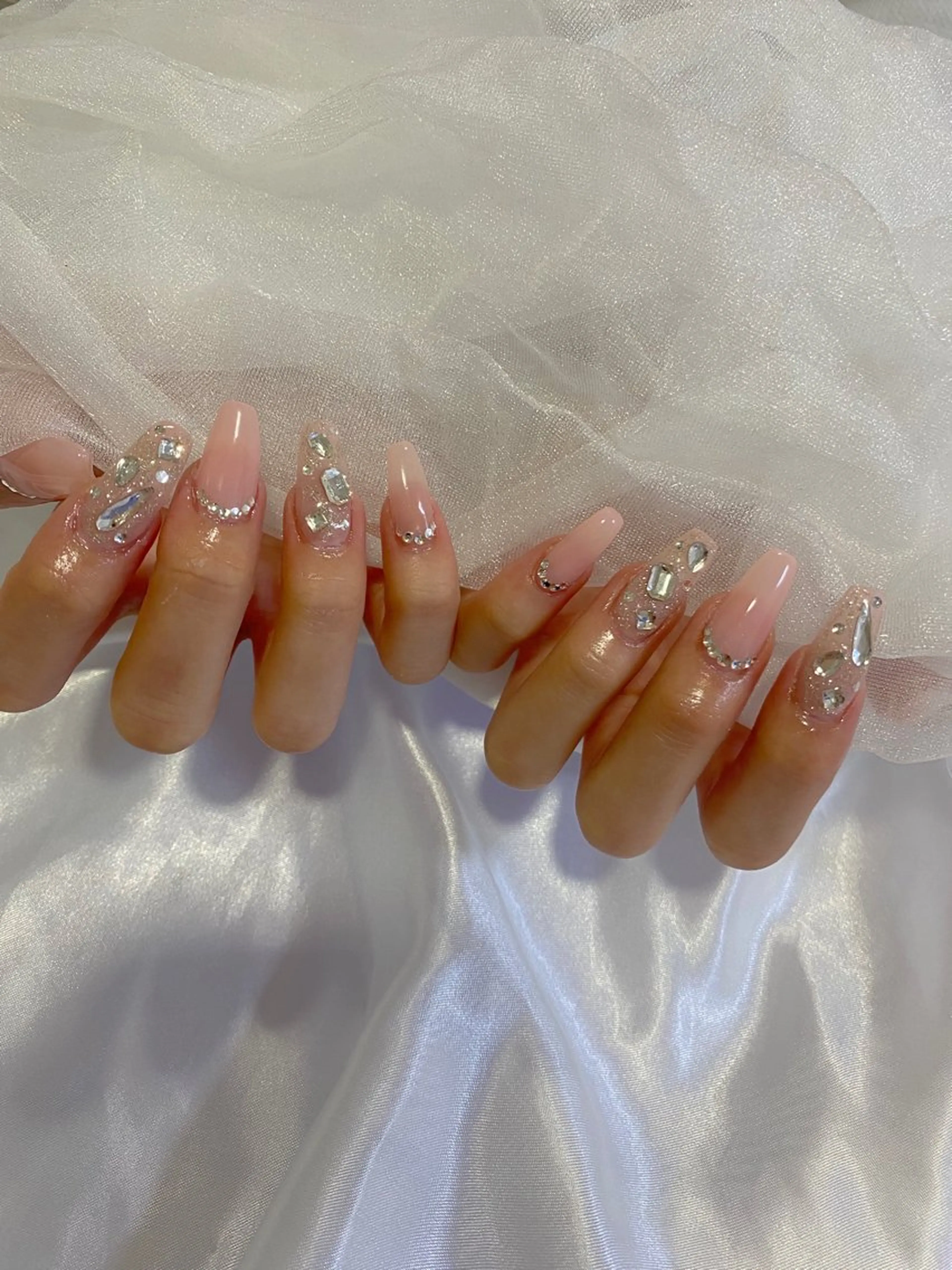 ネイル Lim nail🤍 Ayaのネイルデザイン