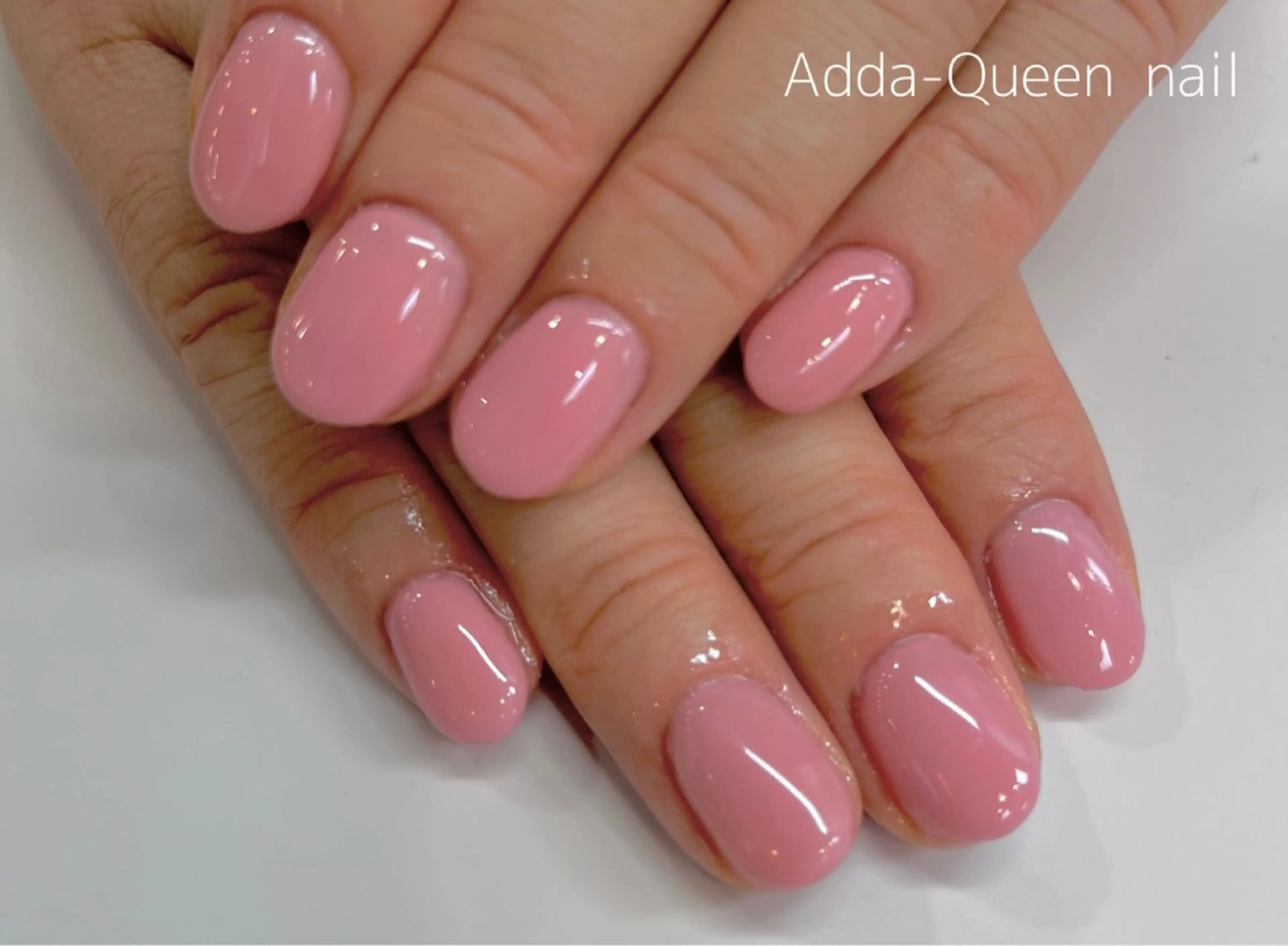 ネイル オフィスネイル ピンク Queen nail所属・QUEENNA IL JR寺田町1分のネイルデザイン