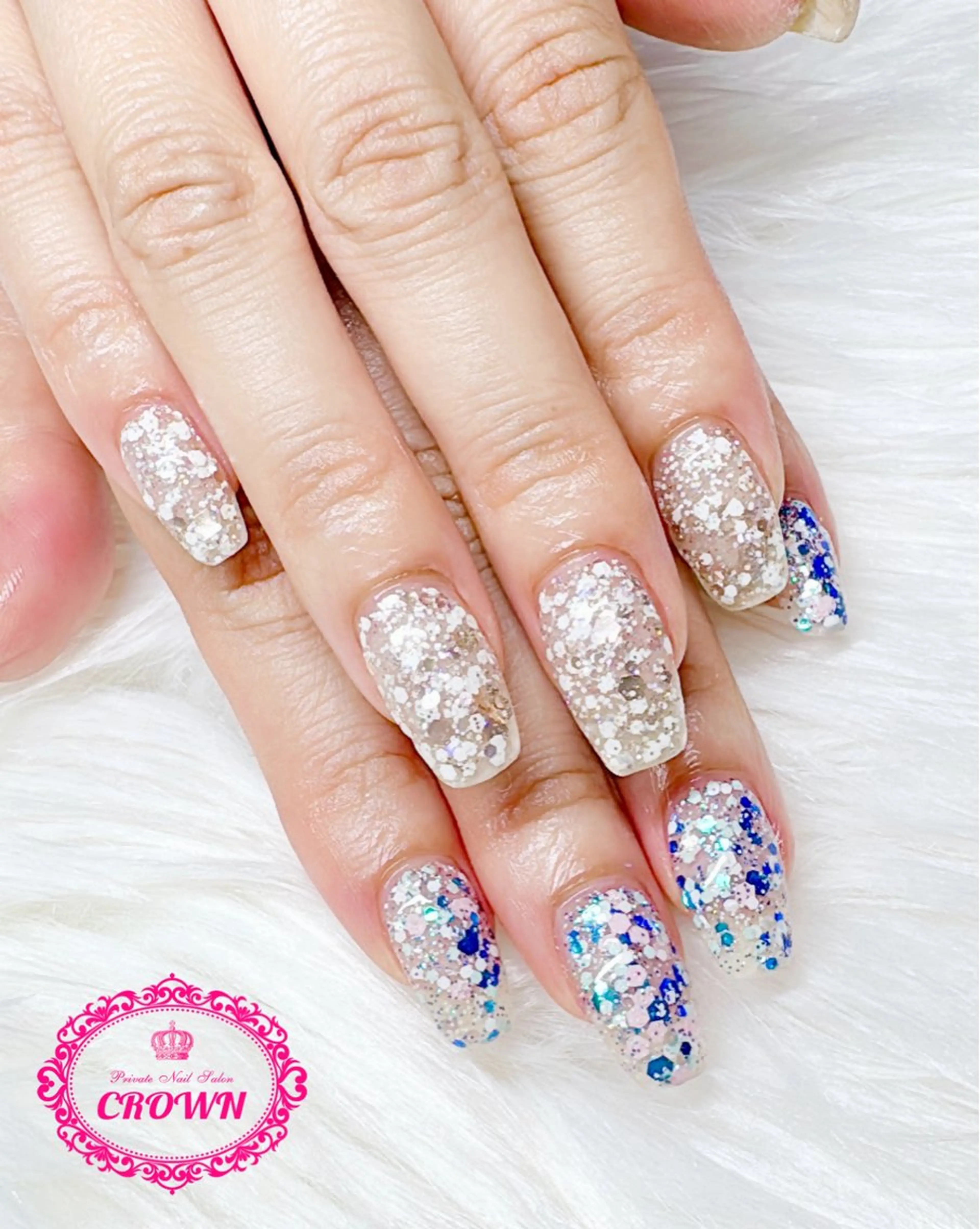 ネイル CROWN プライベートサロンのネイルデザイン