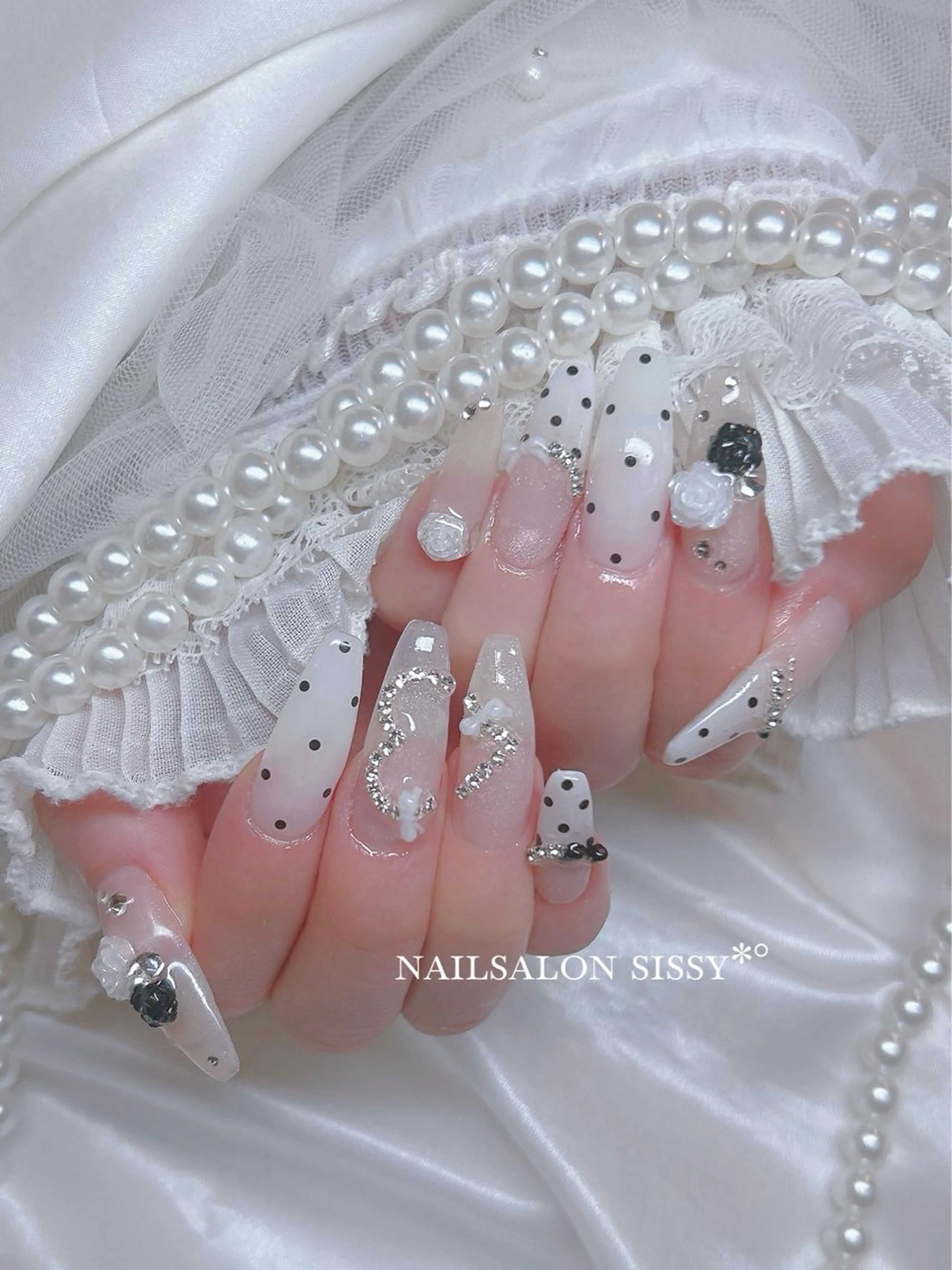 ネイル sissy suzukaのネイルデザイン