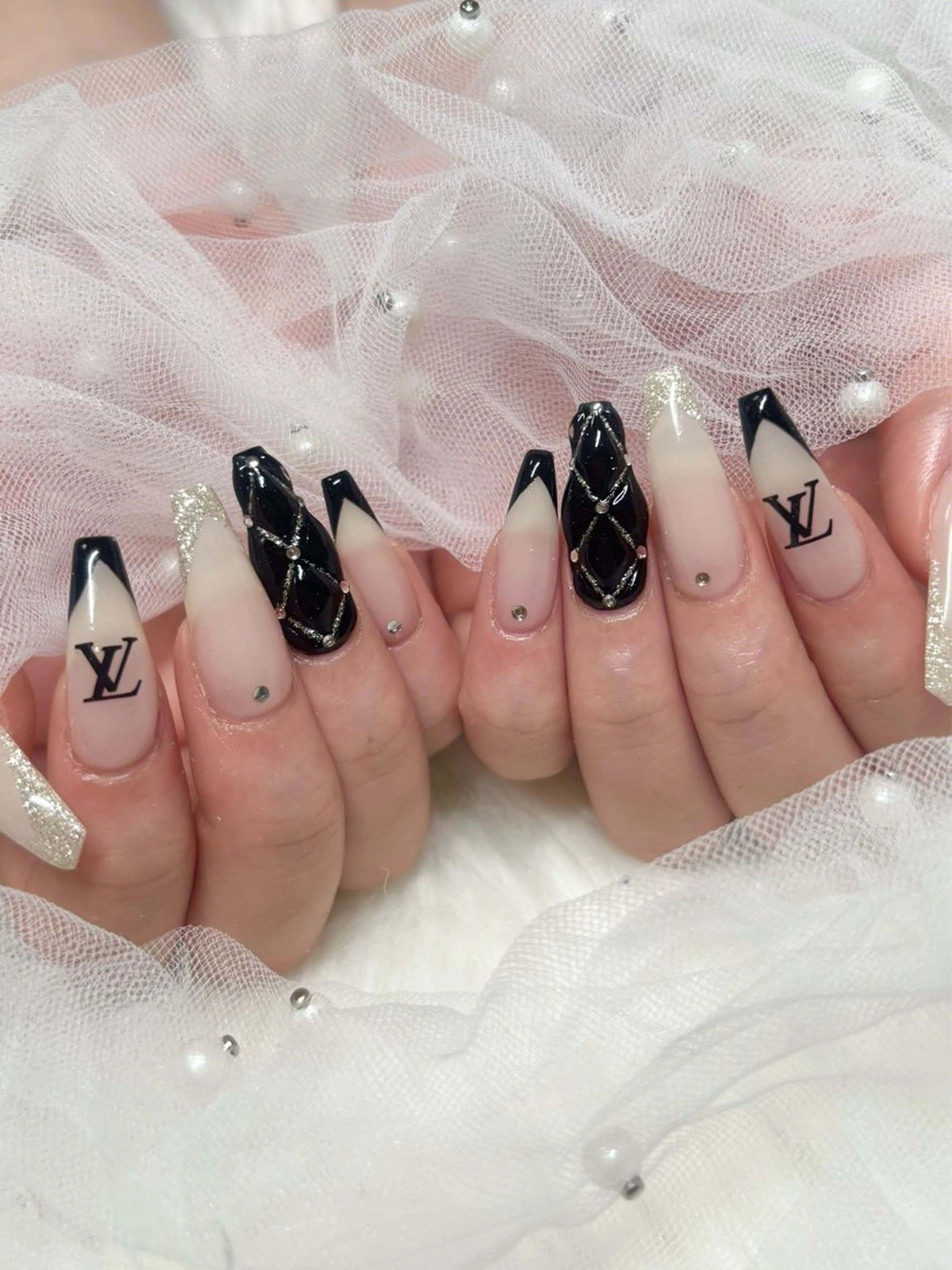 ネイル Roi〈ロワ〉 ayanaのネイルデザイン