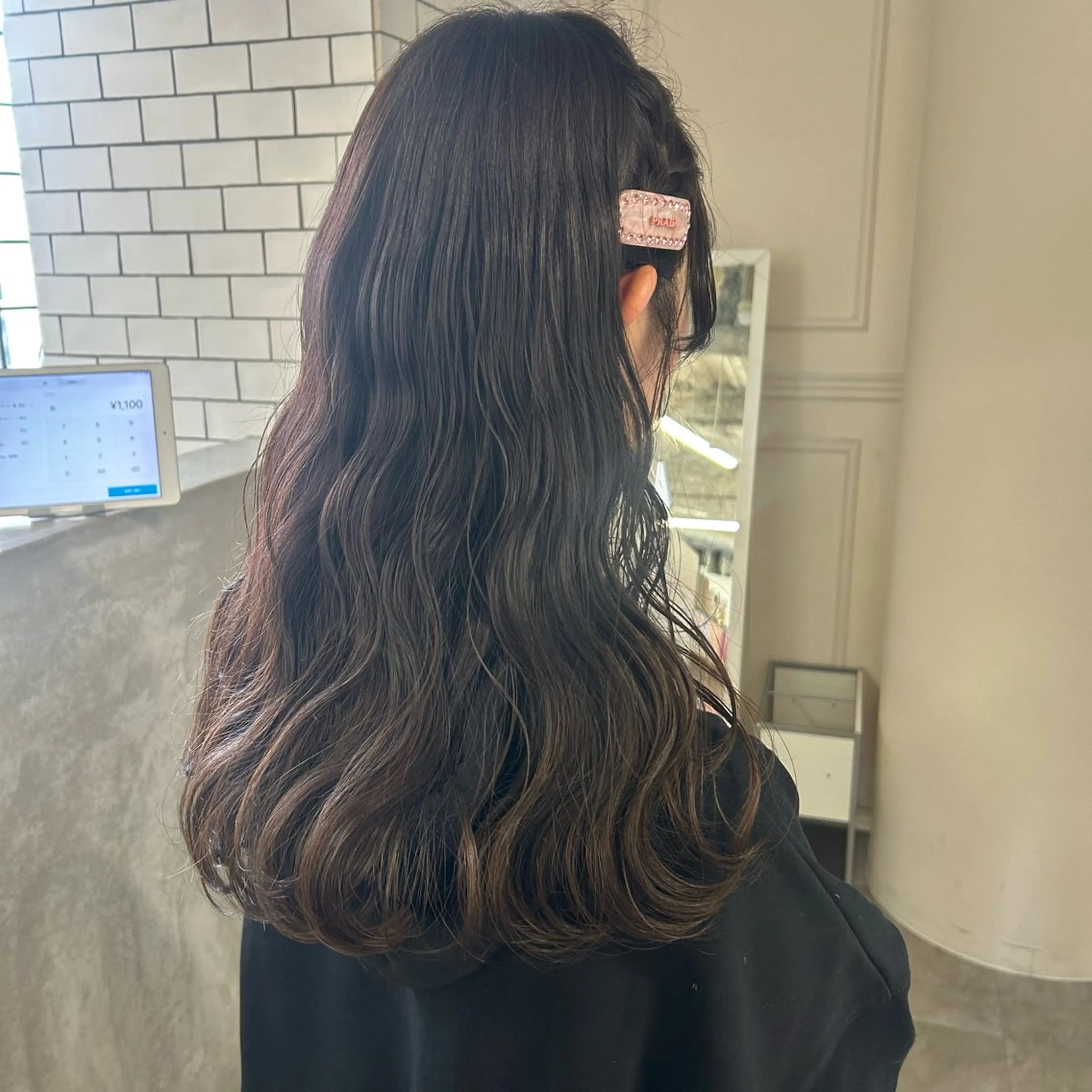 ロング ヘアアレンジ ヘアセット otoha✳︎ くすみ艶カラーのヘアスタイル