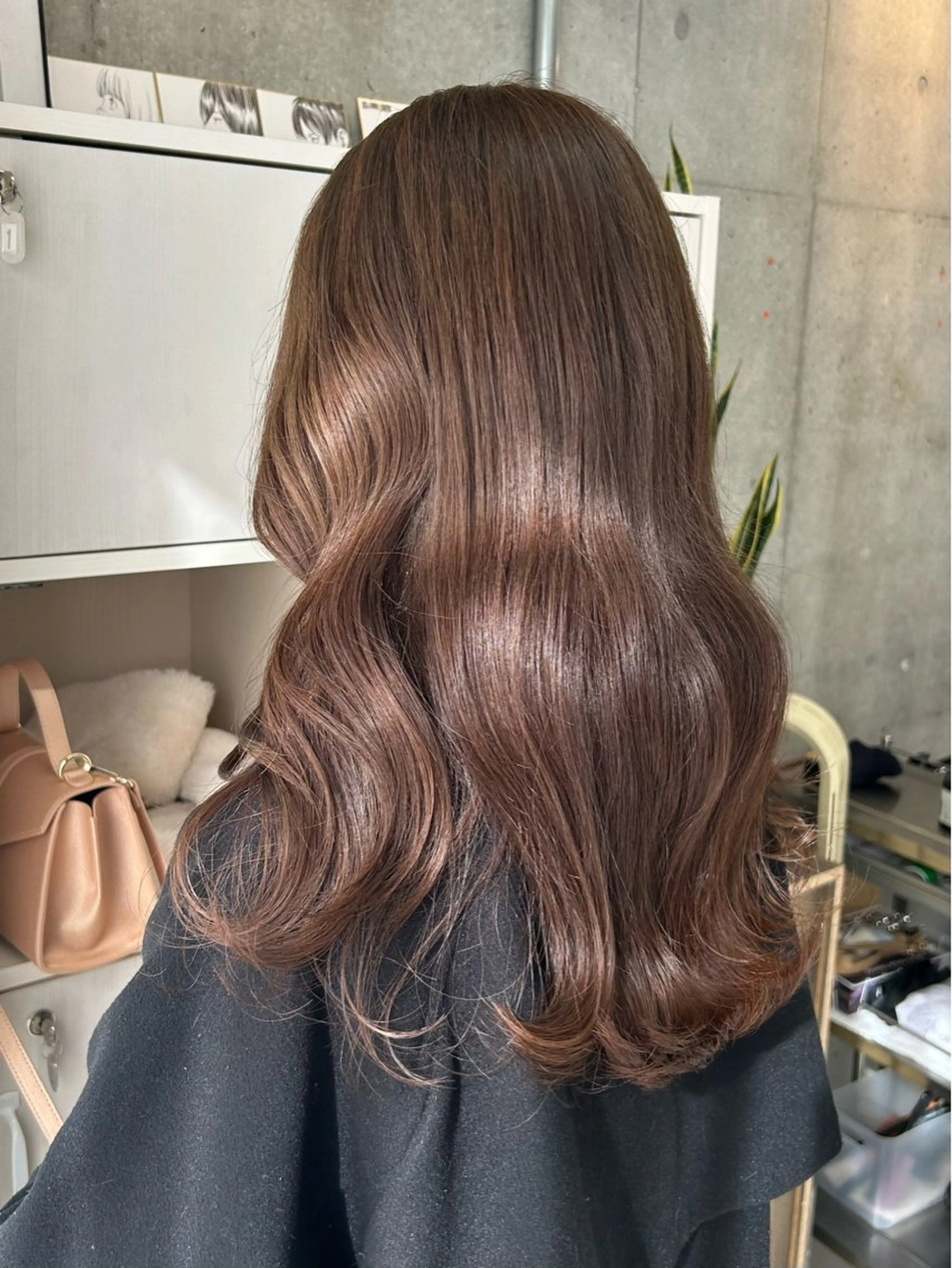 セミロング ヘアカラー トリートメント LOE Yuuka/42🩵のヘアスタイル