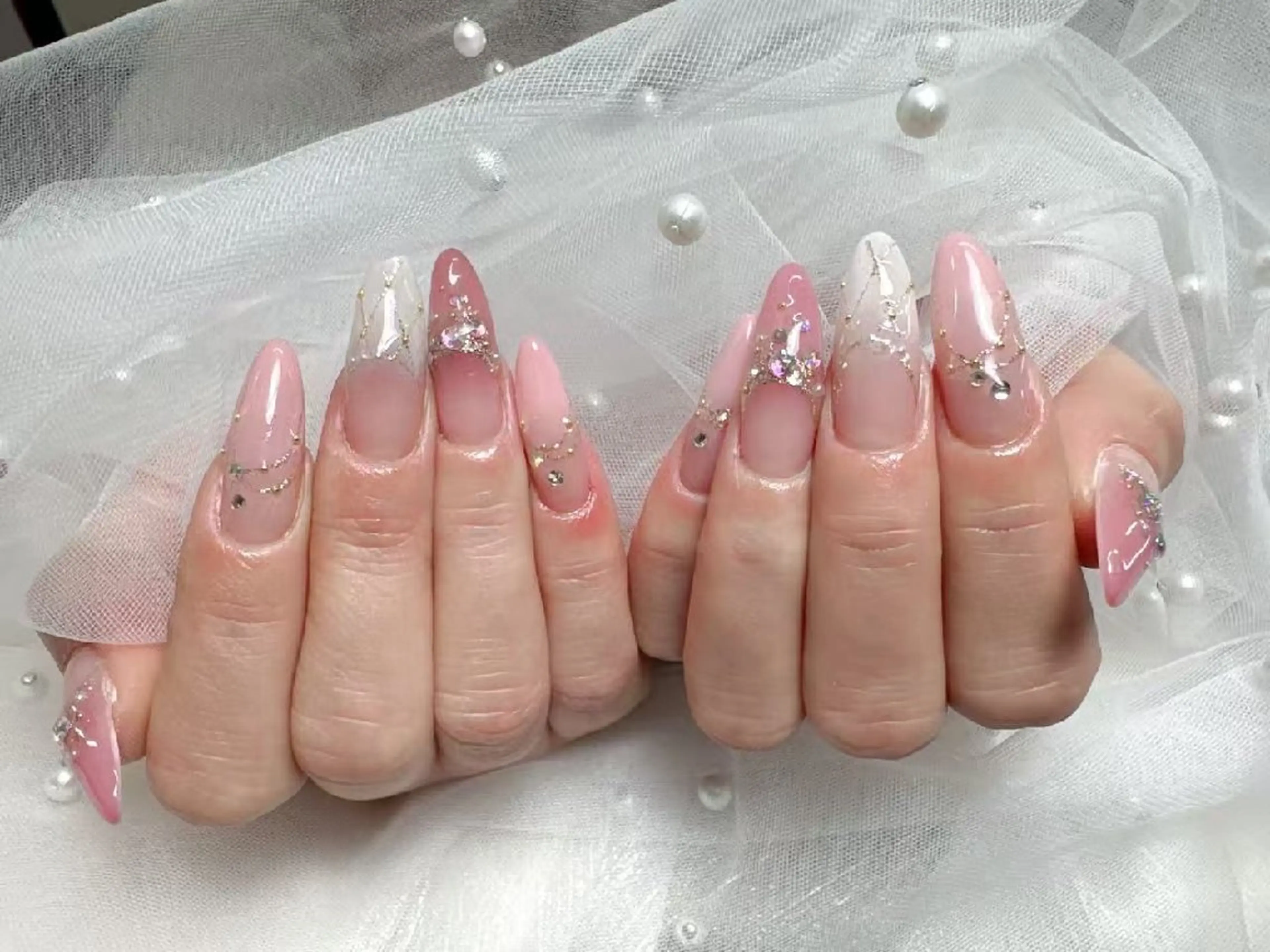 ネイル ENsalon AKIRAのネイルデザイン